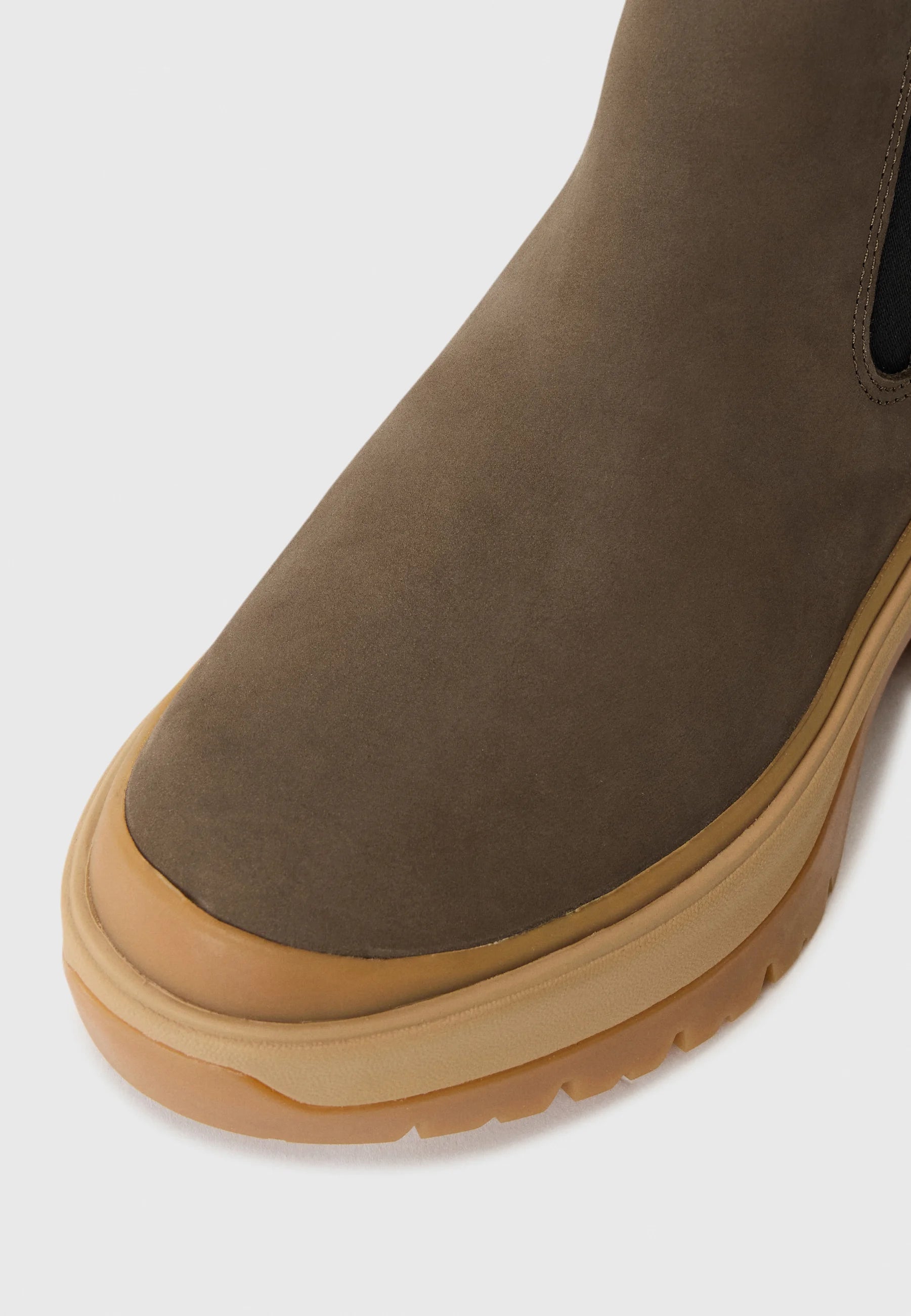 Timberland Women's Roxie Lane Mid Chelsea Boot, Dark Brown Nubuck, US 7, EU 38 TIMBERLAND