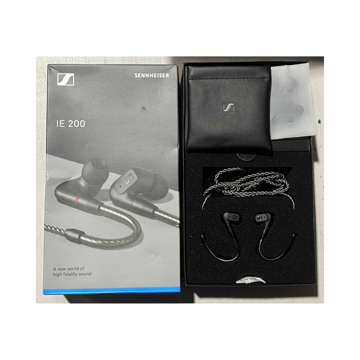 Sennheiser IE 200 In-Ear Wired Headphones , Black – As New Condition SENNHEISER