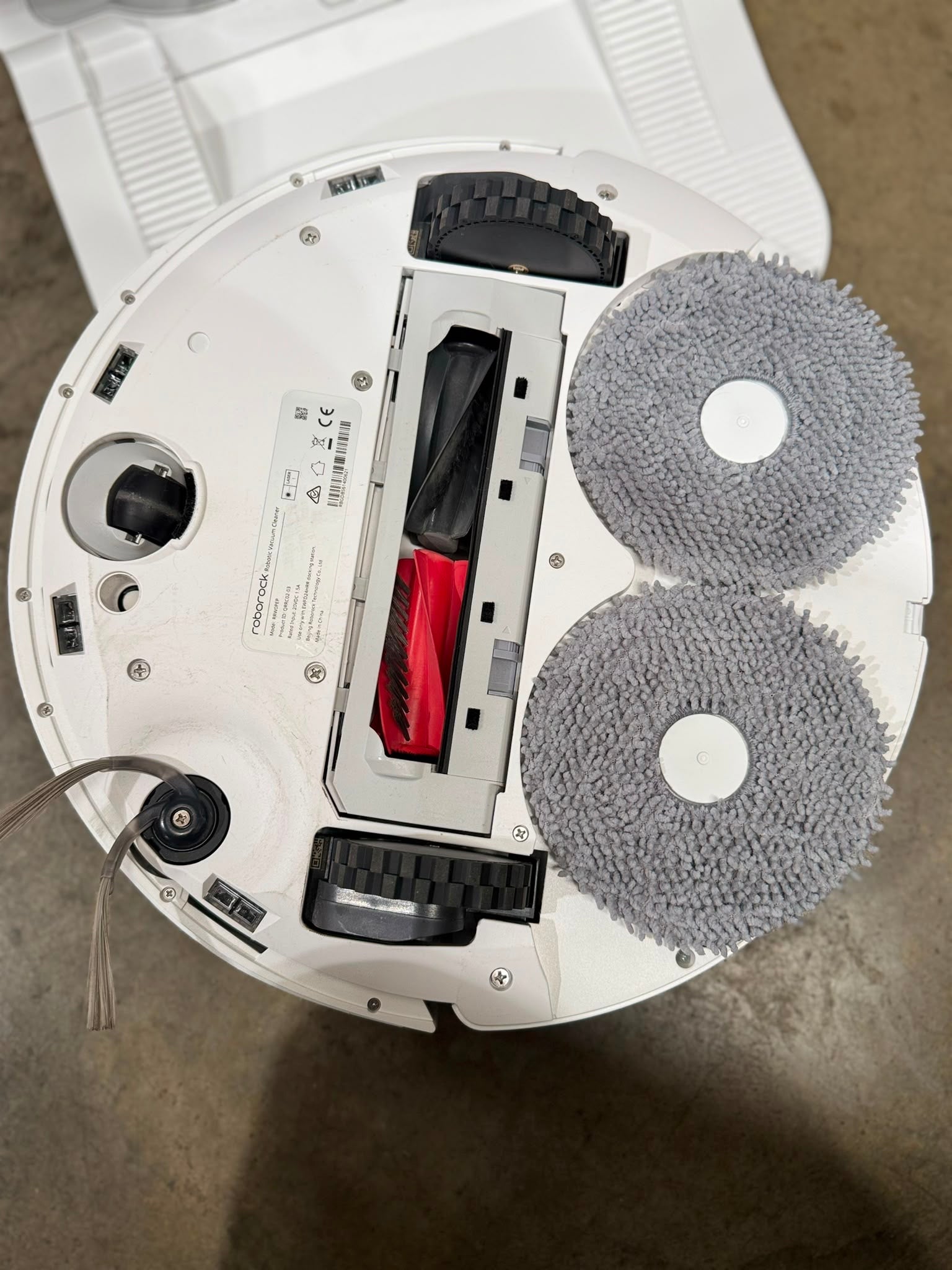 Roborock Qrevo C Robot Vacuum & Mop with Self-Empty Dock – Excellent Condition Roborock