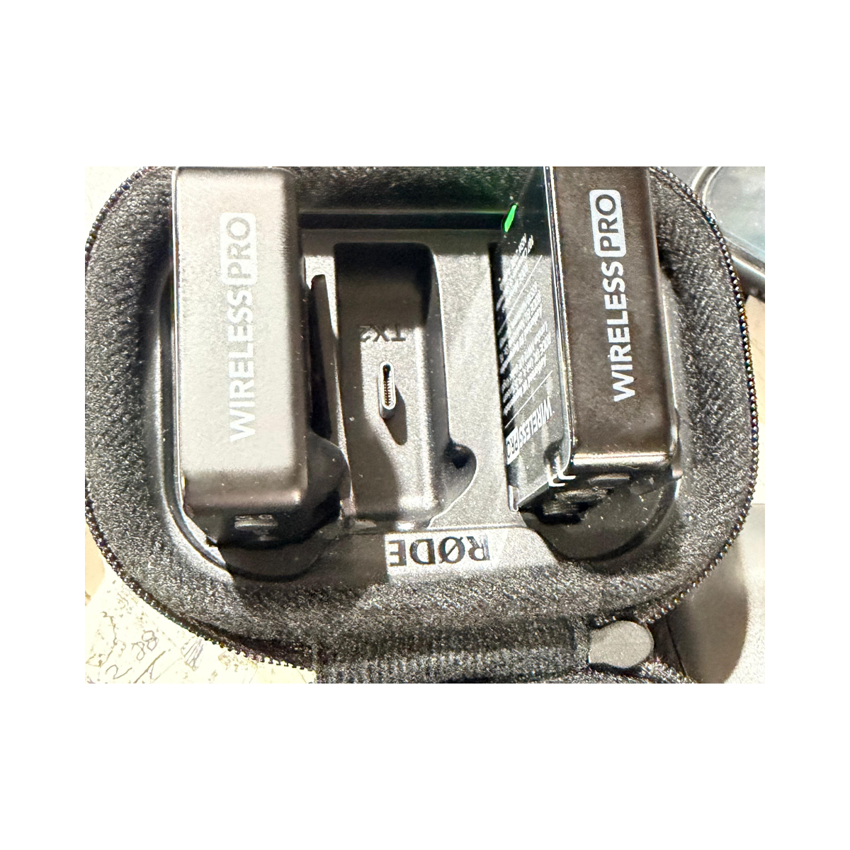 RØDE Wireless PRO Compact Wireless - One Mic missing - As New Condition RODE