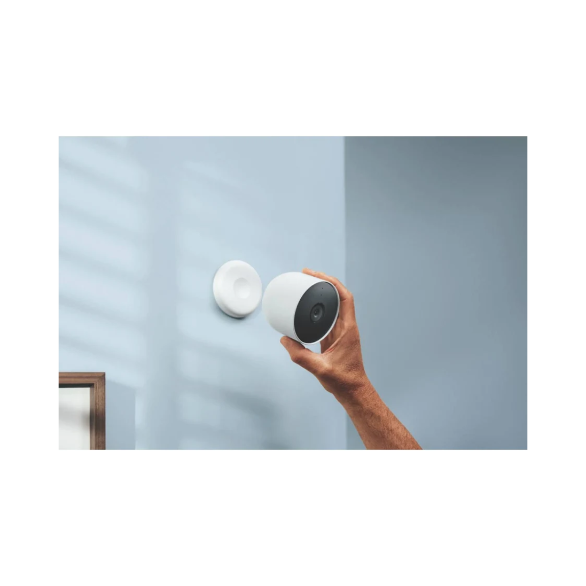 Google Nest Cam Wireless Camera 1 Pack - no screws - Excellent used condition Google