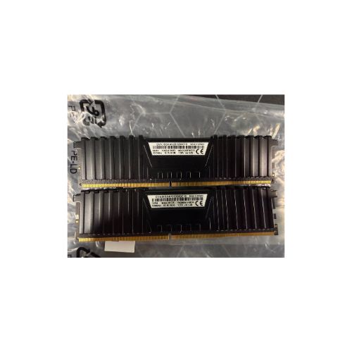 Corsair Vengeance LPX 16GB (2x8GB) DDR4 3200MHz C16 (CMK16GX4M2B3200C16) - Excellent Condition CORSAIR