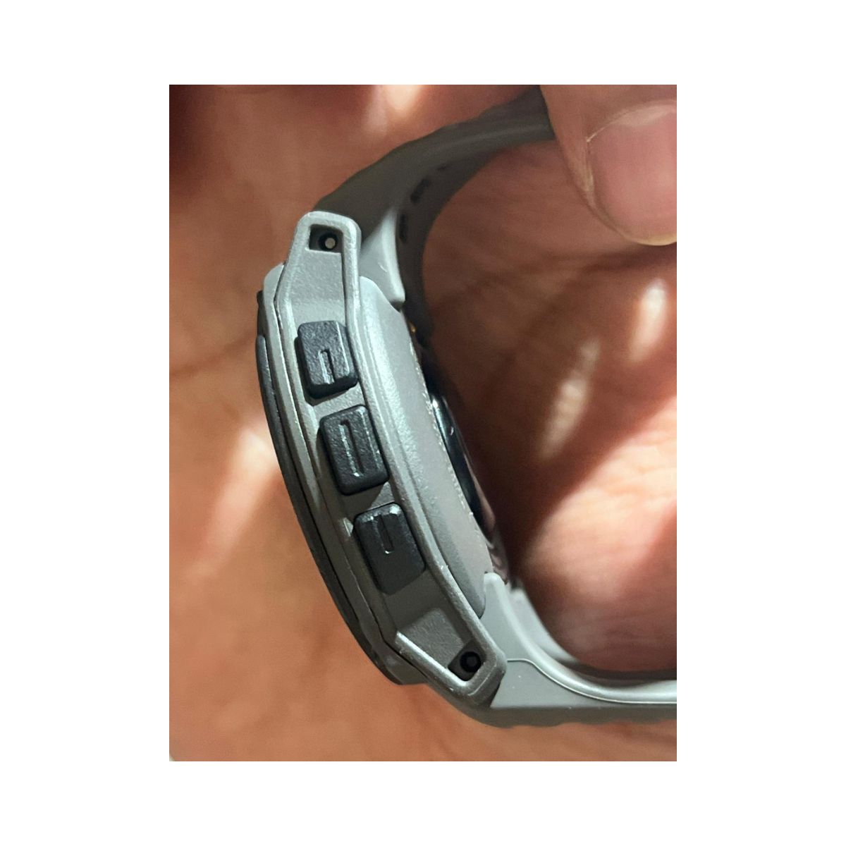 Garmin Instinct E - 40 mm - Black w/ Charcoal Silicone Band - Excellent Used Condition GARMIN