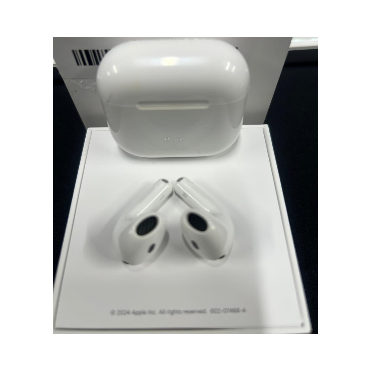 APPLE AIRPODS 4 ANC - Excellent Condition Apple