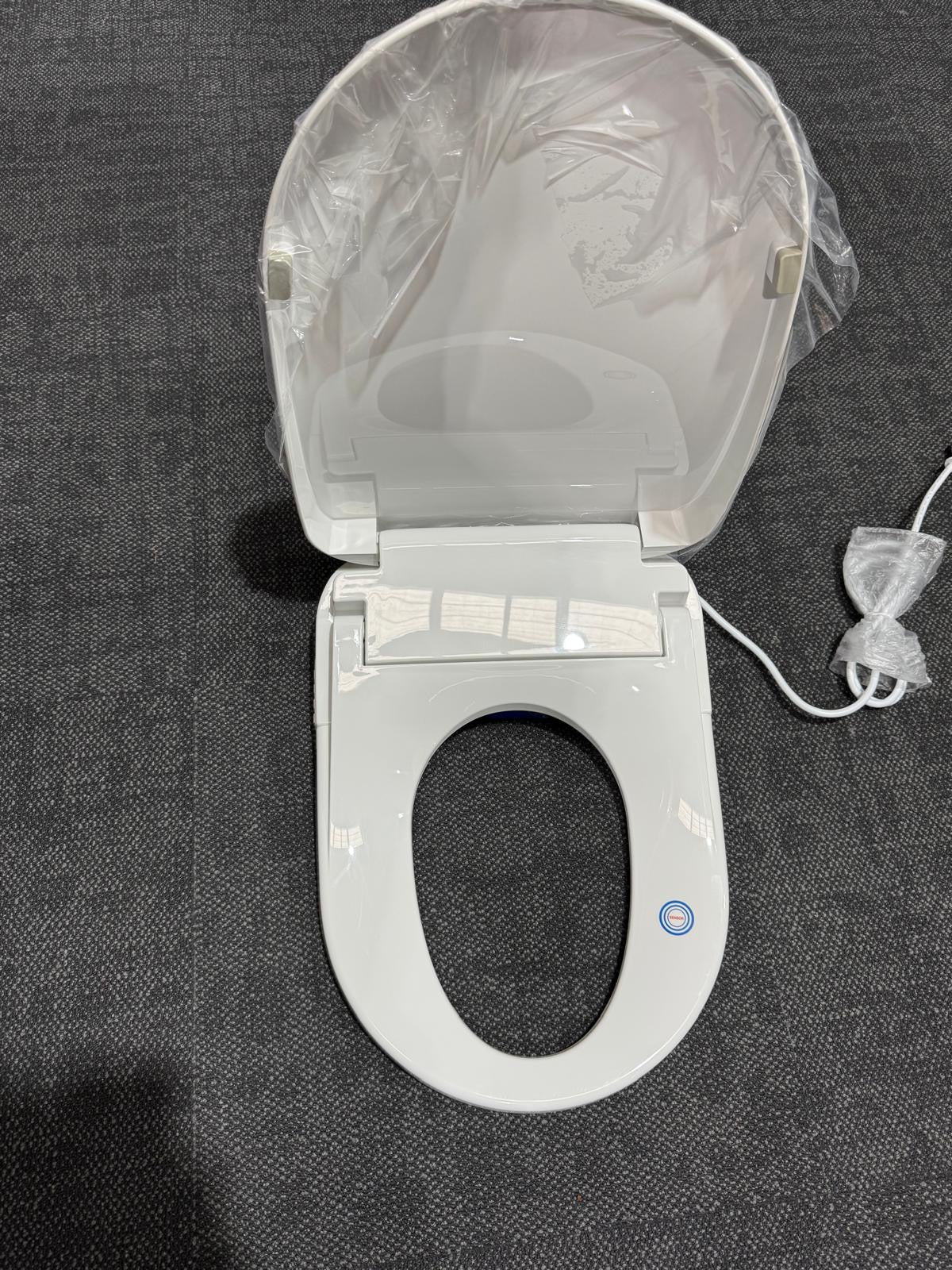 Presenza QTA032 Smart Bidet Toilet Seat White Heated Washlet – As New PRESENZA