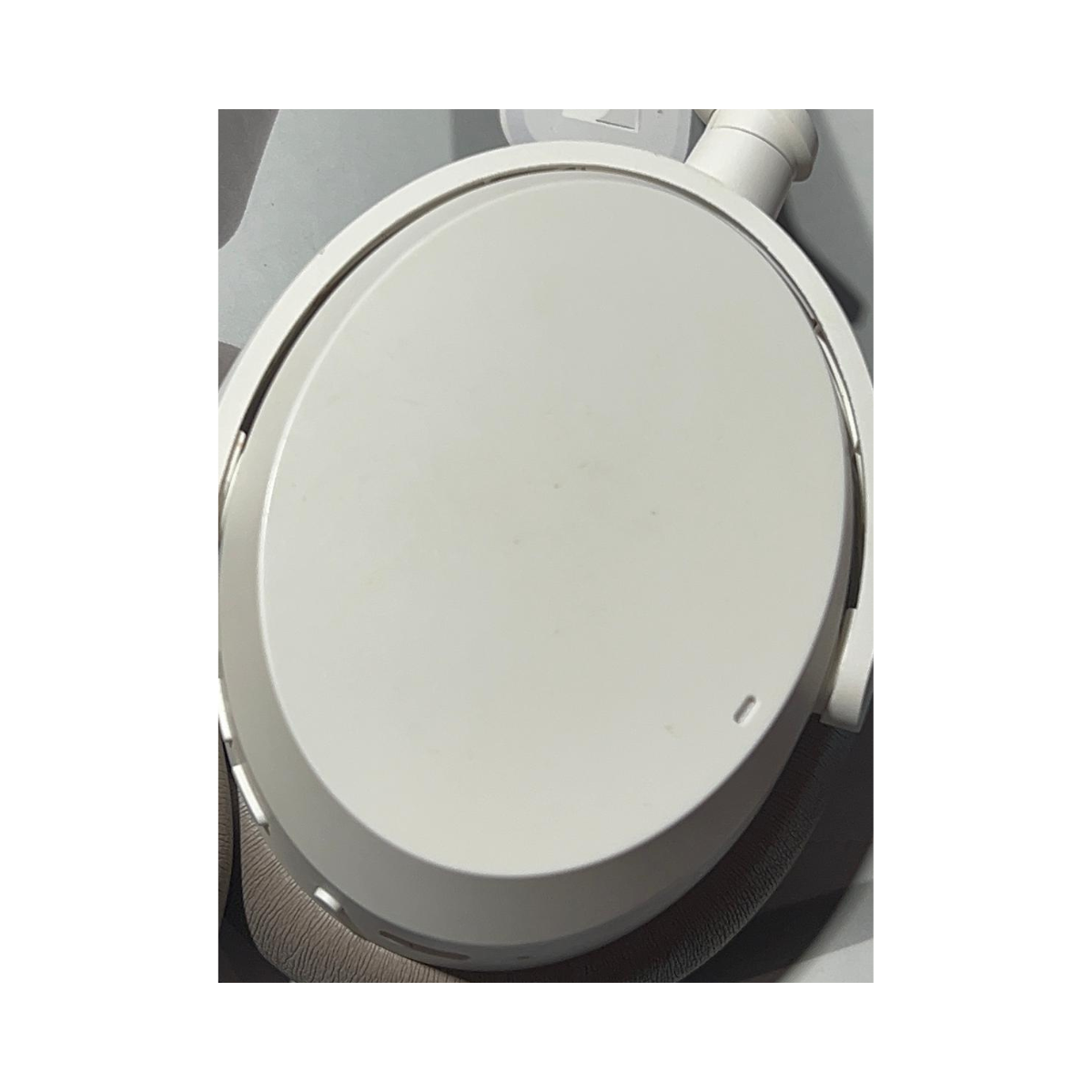 Sennheiser ACCENTUM Wireless Over Ear Noise Cancelling Headphones, White - Fair Condition SENNHEISER