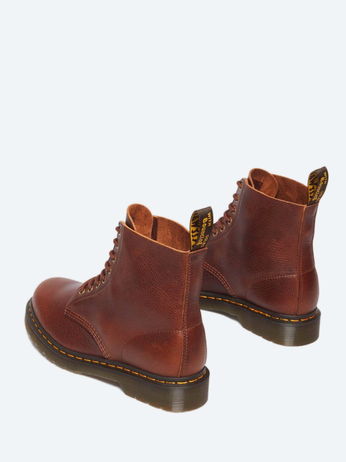 Dr. Martens Unisex 1460 Pascal 8-Eye Boot, Cashew Ambassador Leather - EU 38 - detail view