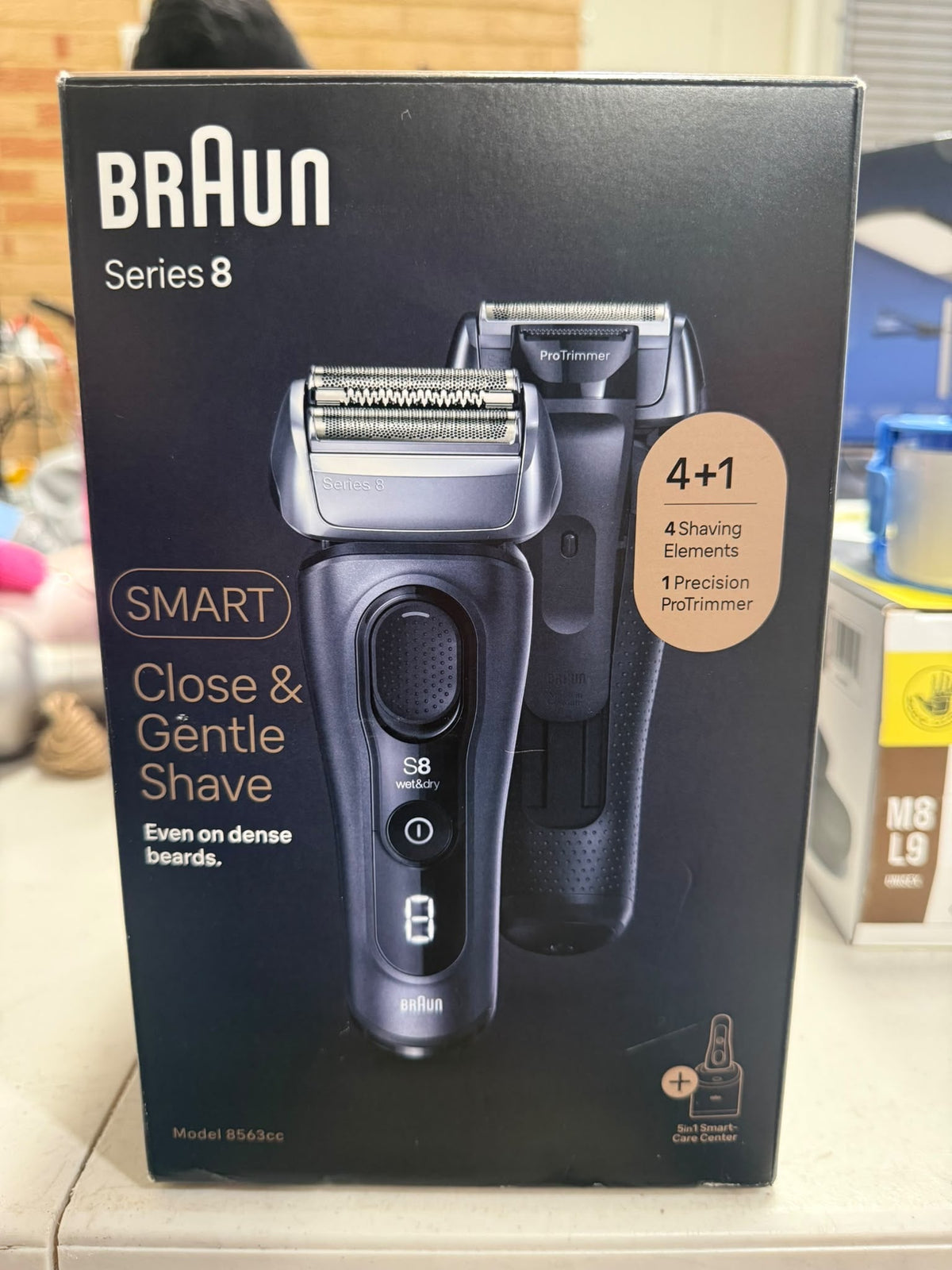 Braun Series 8 8563cc Wet & Dry Electric Shaver with 5-in-1 SmartCare Centre - As New - Refurbished BRAUN