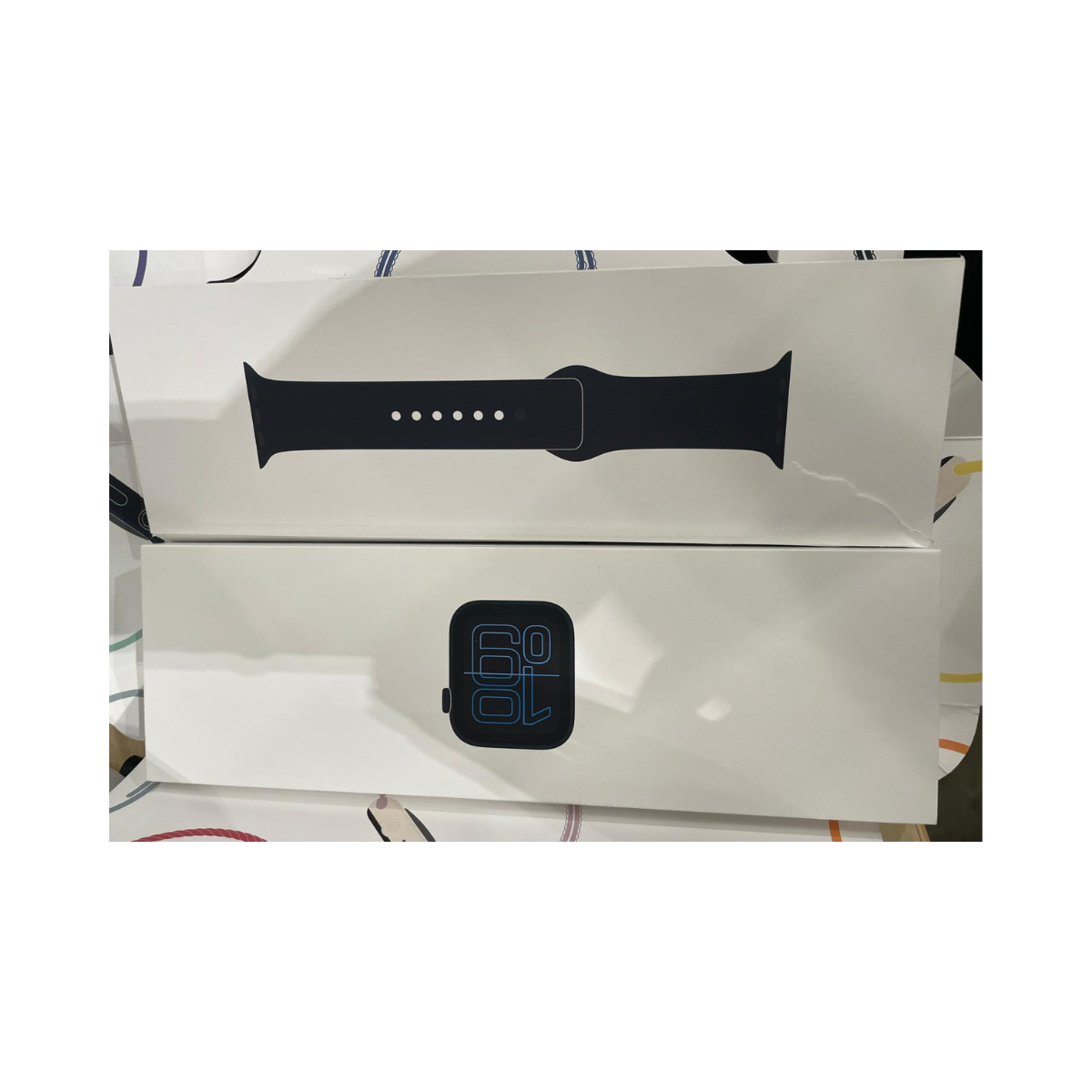 Apple Watch SE 3rd Gen GPS, 40mm -  Midnight Aluminium Case with Midnight Sport Band - As New Condition Apple