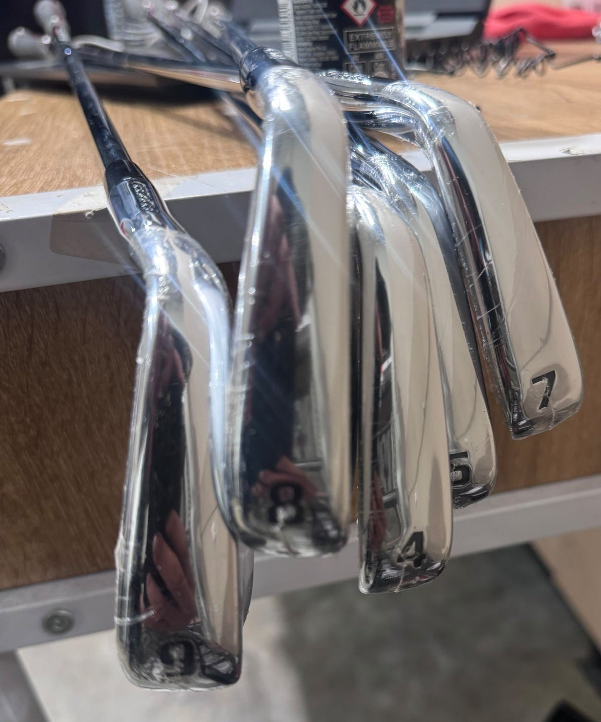 Kirkland Signature Players Distance 7-Piece Regular Flex Iron Set - As New - Refurbished Kirkland