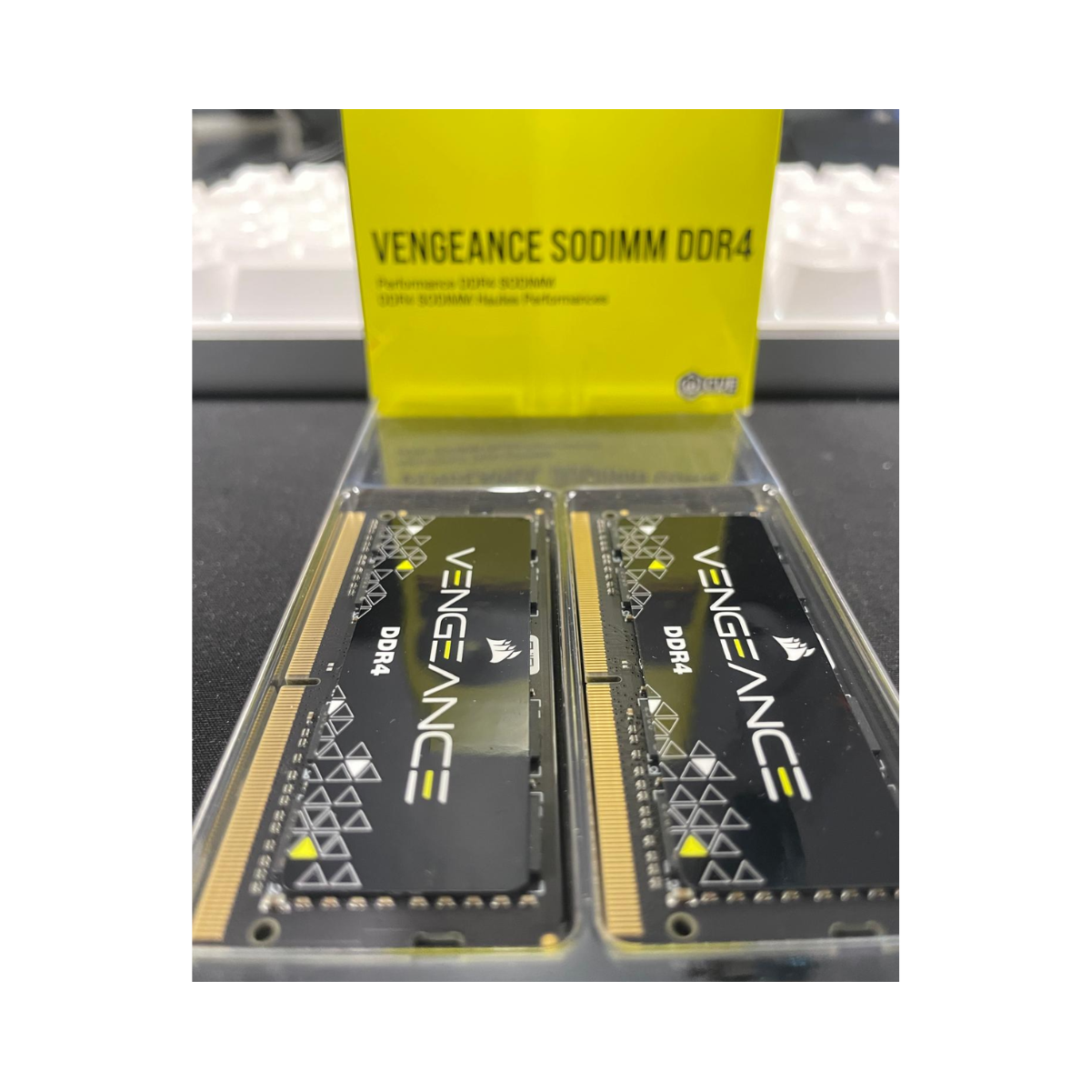 CORSAIR Vengeance Performance SODIMM 64GB (2x32GB) DDR4 3200MHz Laptop RAM - As New Condition CORSAIR