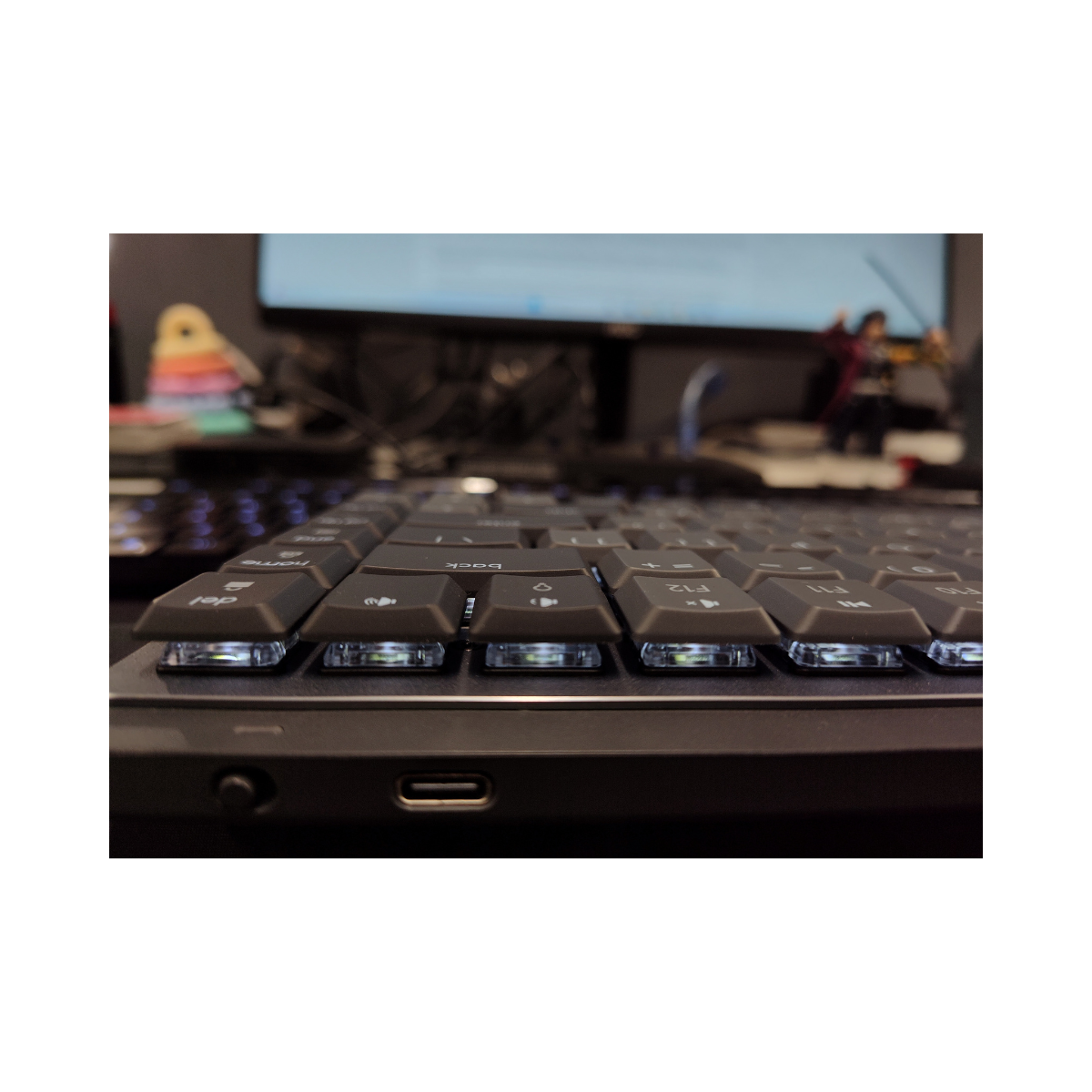 Logitech MX Mechanical Mini Wireless Keyboard Tactile Quiet - Excellent Condition Logitech