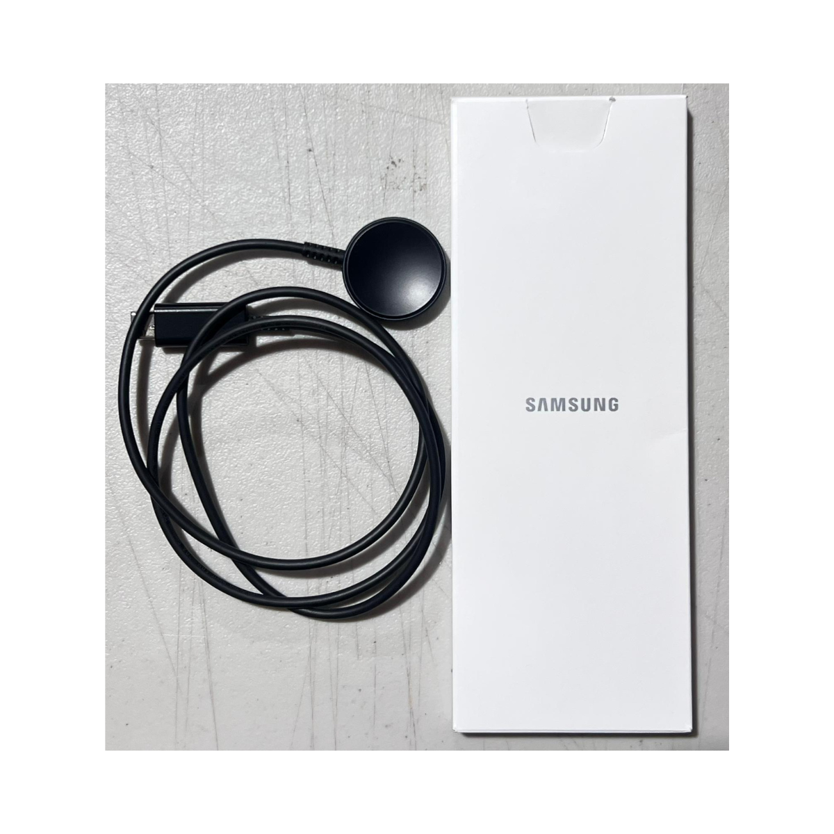 Samsung Galaxy Watch 8 Silver 44mm - As New Condition Samsung