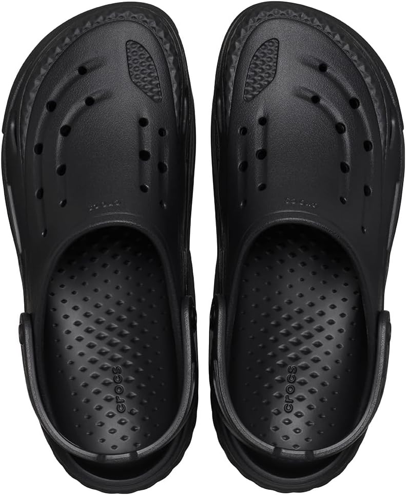 Crocs Unisex Off Grid Clog, Black, US M6/W8 - EU 38 CROCS