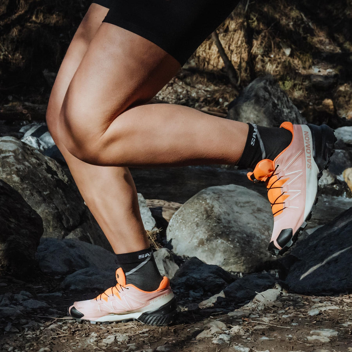 Salomon Women's Speedcross 5 trail running and hiking shoe, Blooming Dahlia/Black/Vibrant Orange, 8.5 US / 40.6 EU Salomon