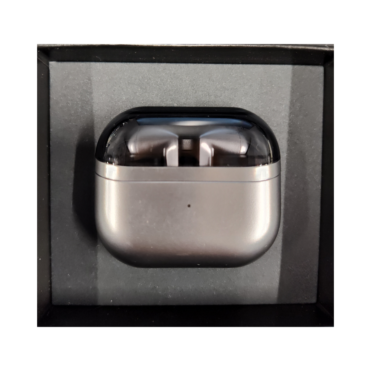 Samsung Galaxy Buds3 Pro Wireless Earbuds, Silver - As New Condition Samsung