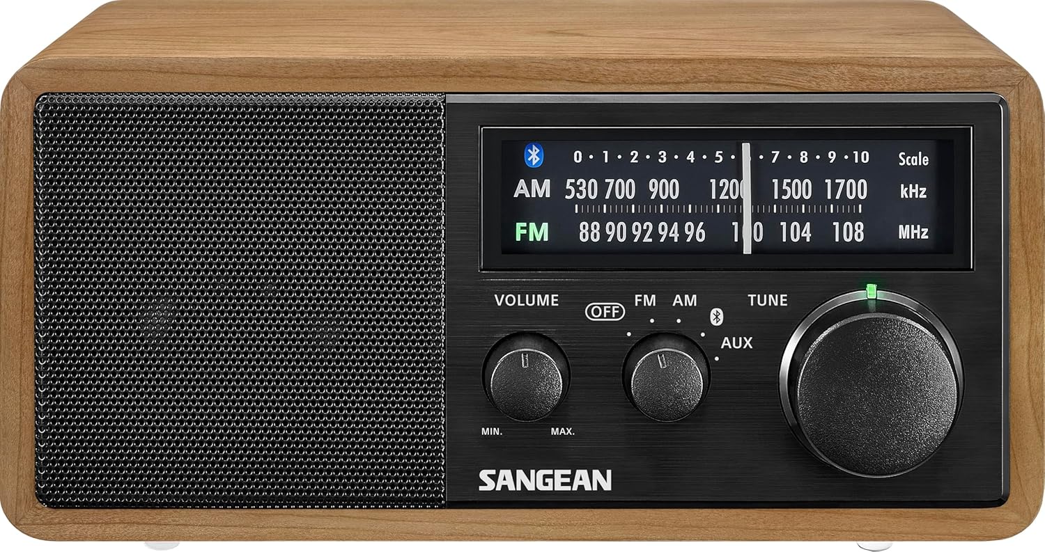 Sangean WR-11 BT+ FM/MW Radio with Bluetooth NFC, AUX and Wood Case in Lightwood/Black - As New SANGEAN