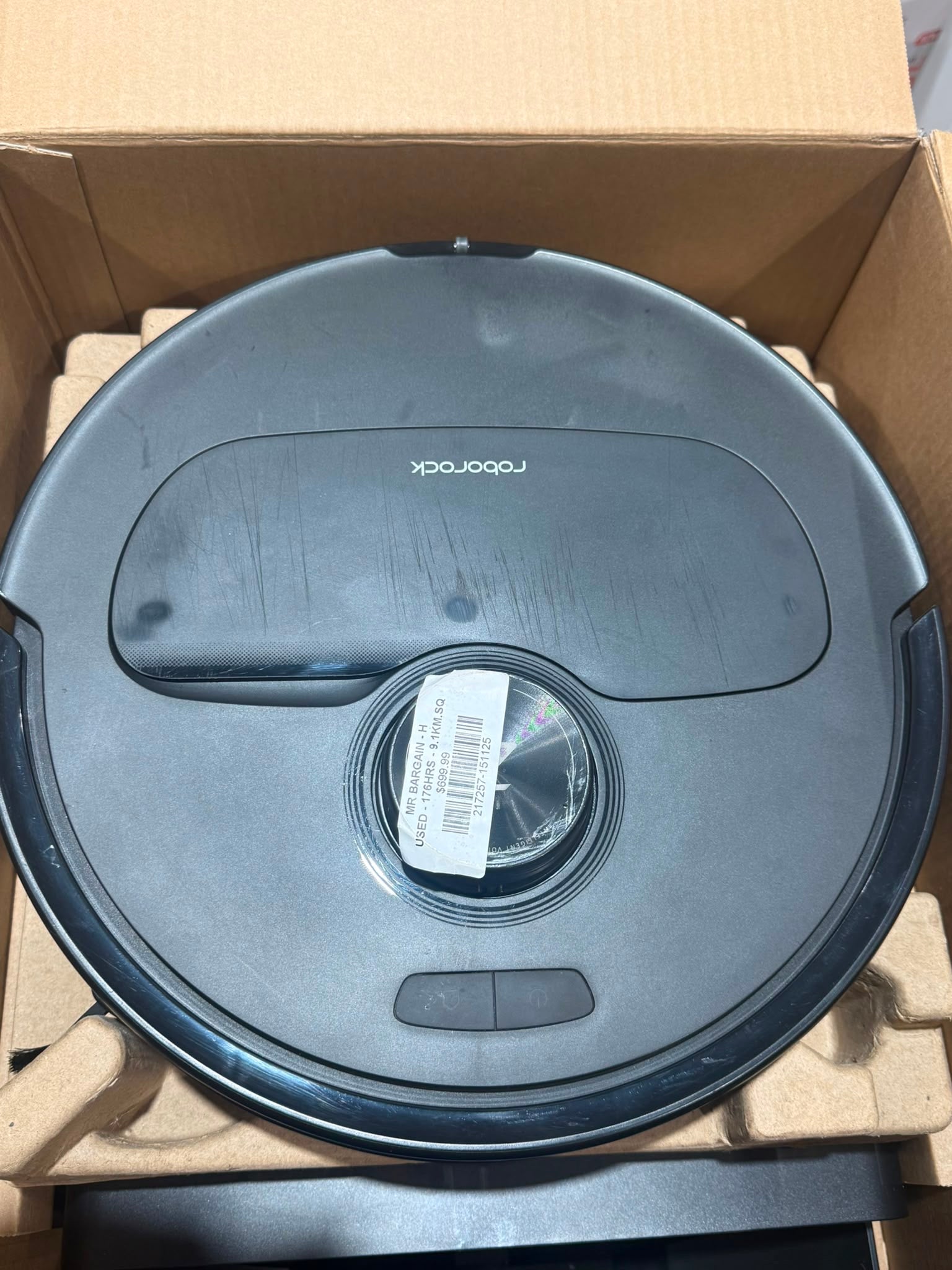 Roborock Qrevo Master Robot Vacuum & Mop with Multifunction Dock – Excellent Condition - 176 Hours Usage Roborock