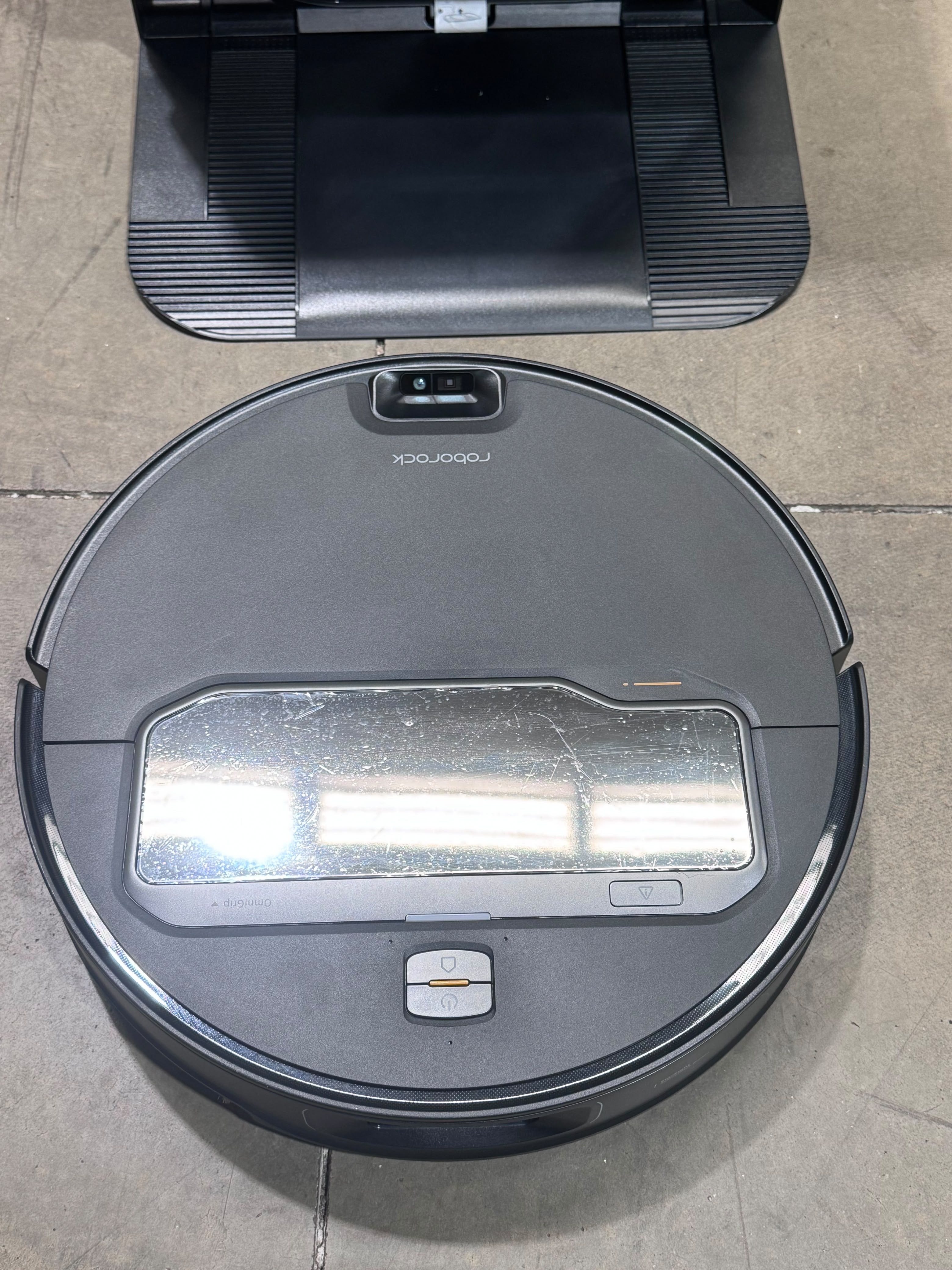 Roborock Saros Z70 - Good - Refurbished Roborock