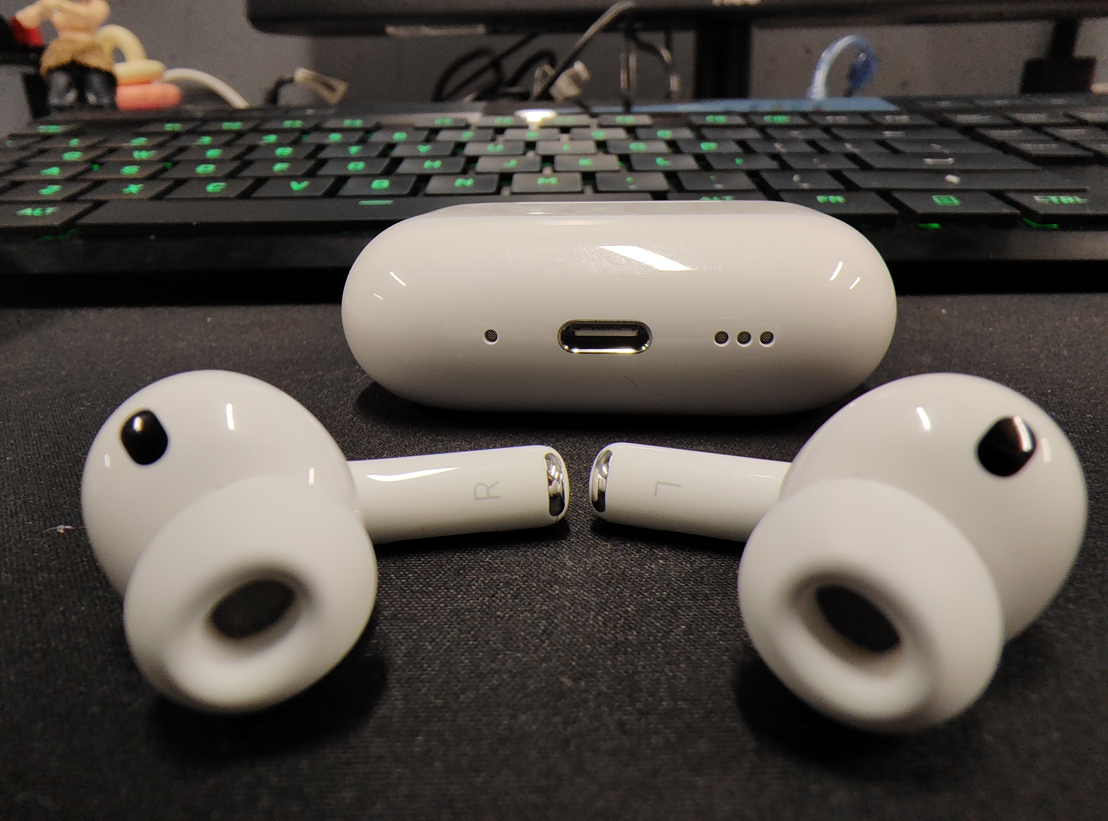 AirPods Pro 3 Wireless Earbuds ANC Spatial Audio USB-C – Excellent Condition Apple