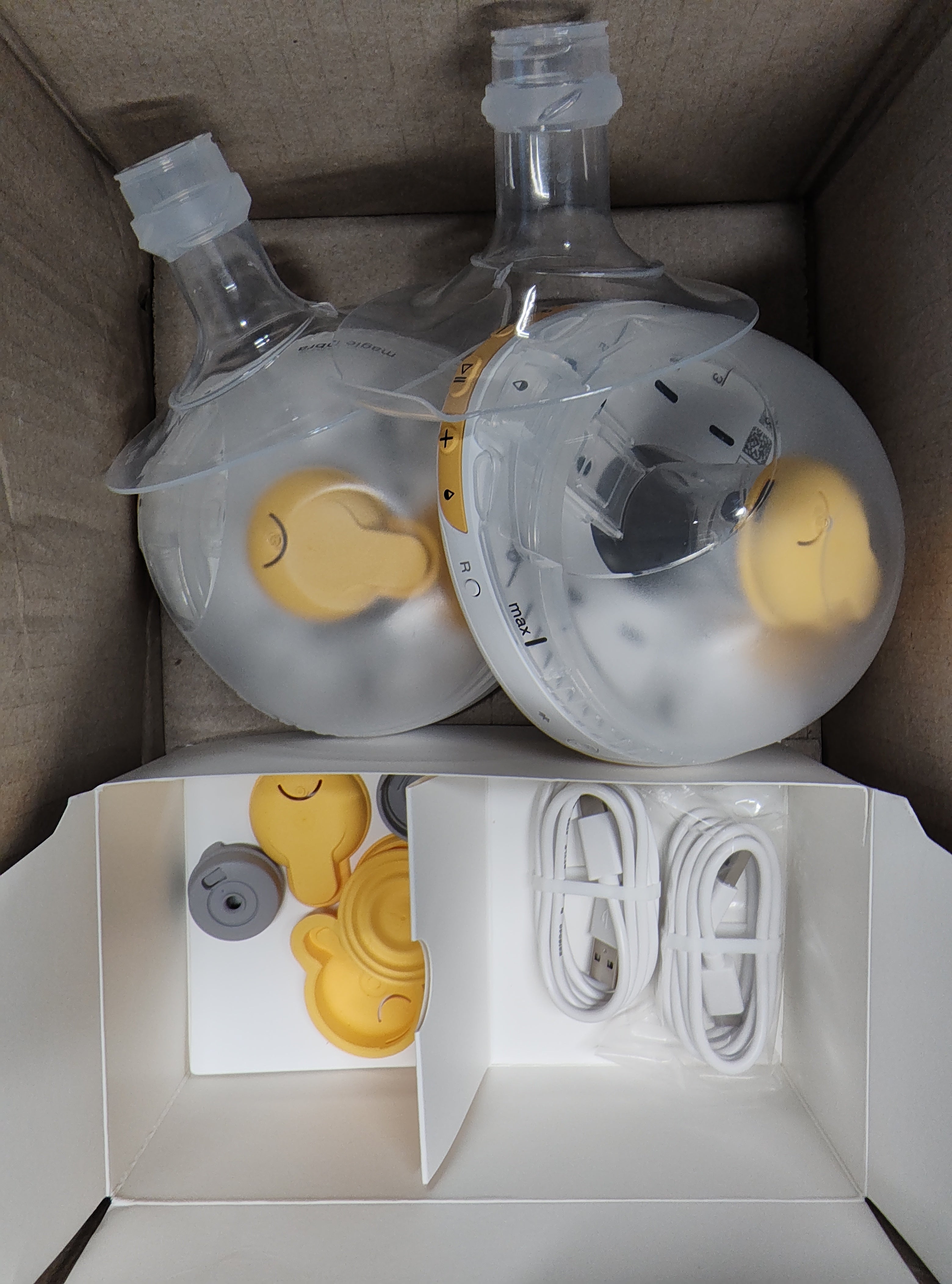 Medela Magic InBra Hands-Free Double Breast Pump Wearable Smart App – Excellent Condition MEDELA