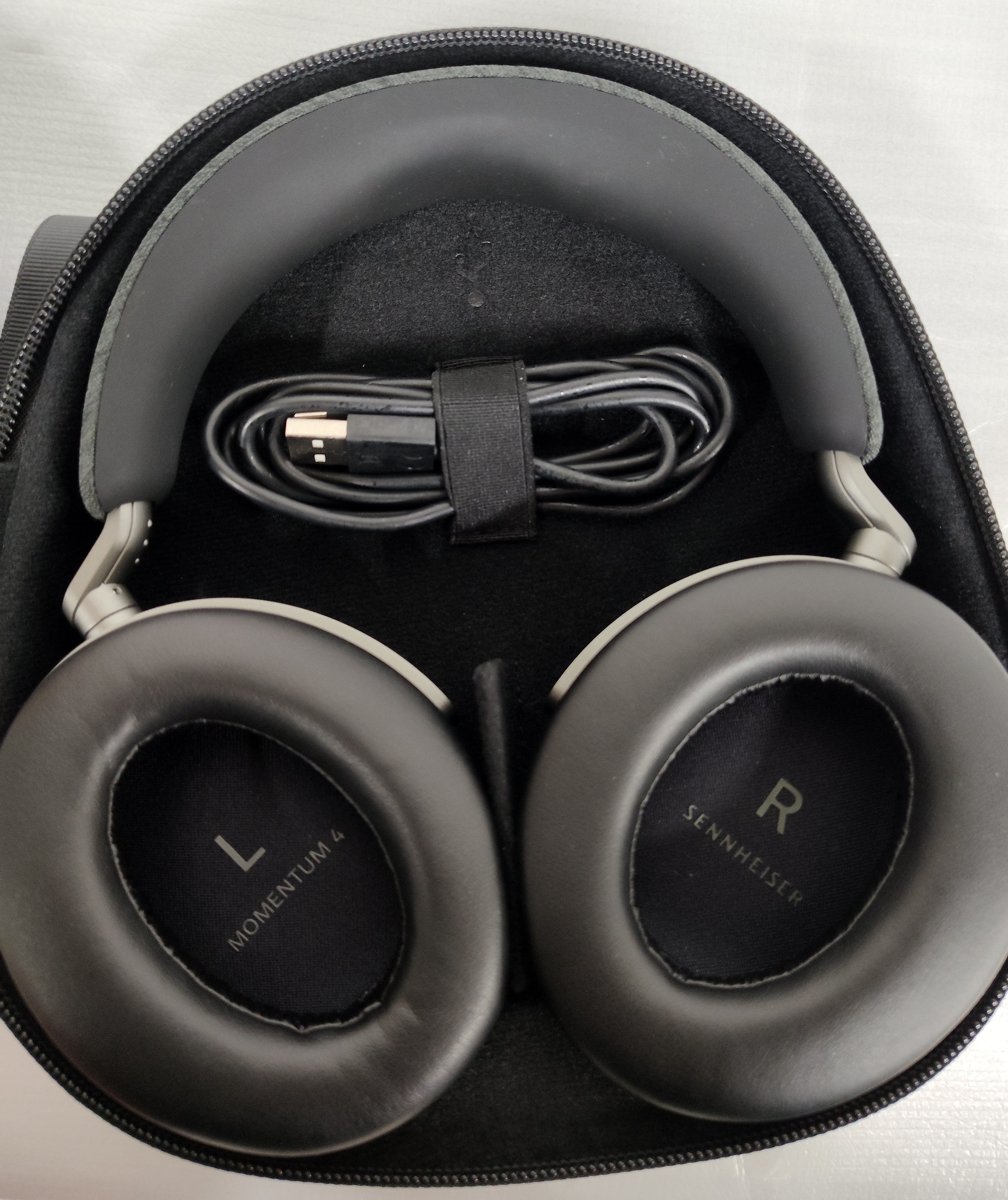 Sennheiser Momentum 4 Wireless Headphones Graphite ANC Bluetooth 60H Battery – As New SENNHEISER