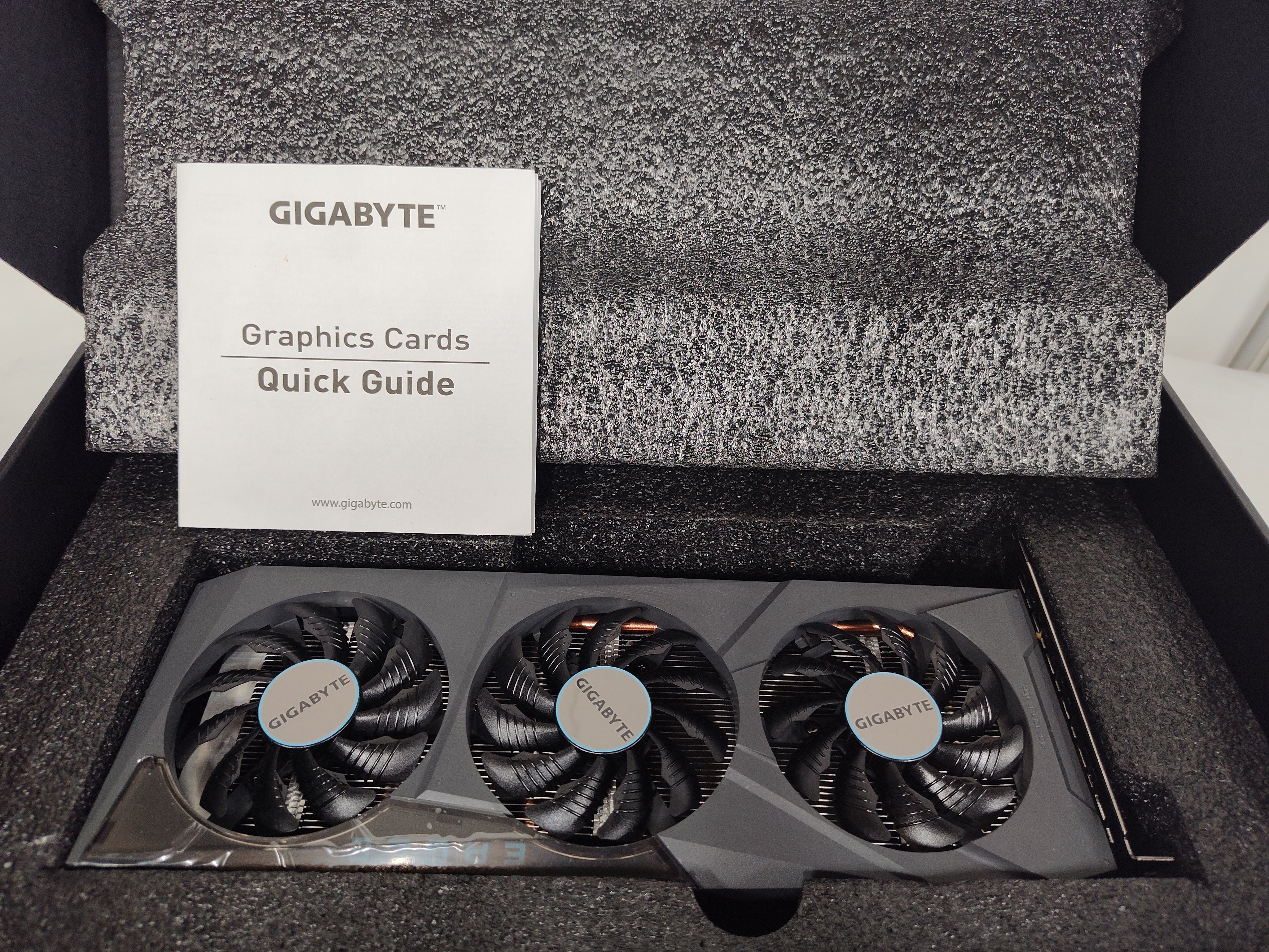 Gigabyte Radeon RX 6600 EAGLE 8GB Graphics Card - As New GIGABYTE