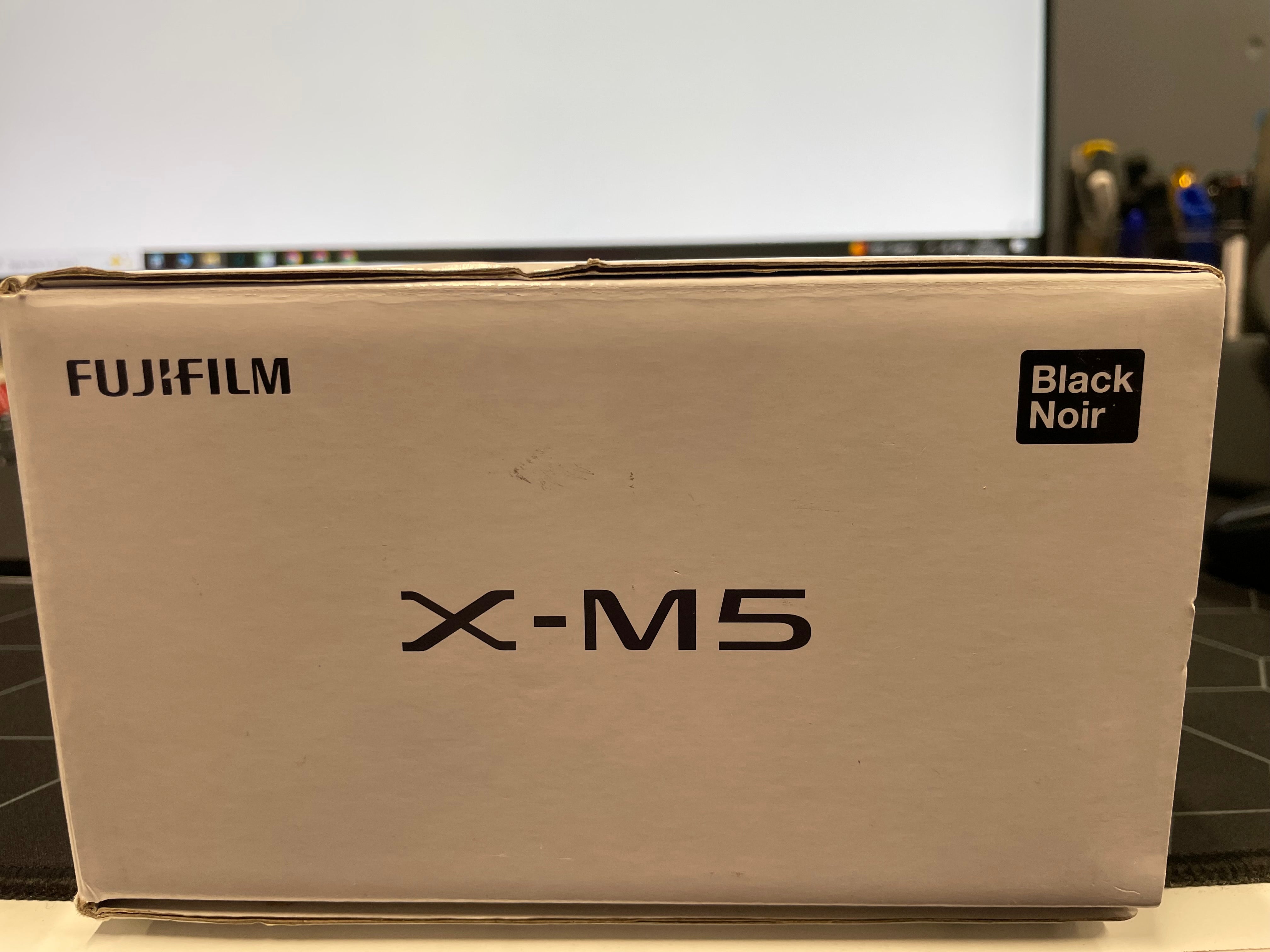Fujifilm X-M5 Mirrorless Digital Camera Body Black – As New Condition fujifilm