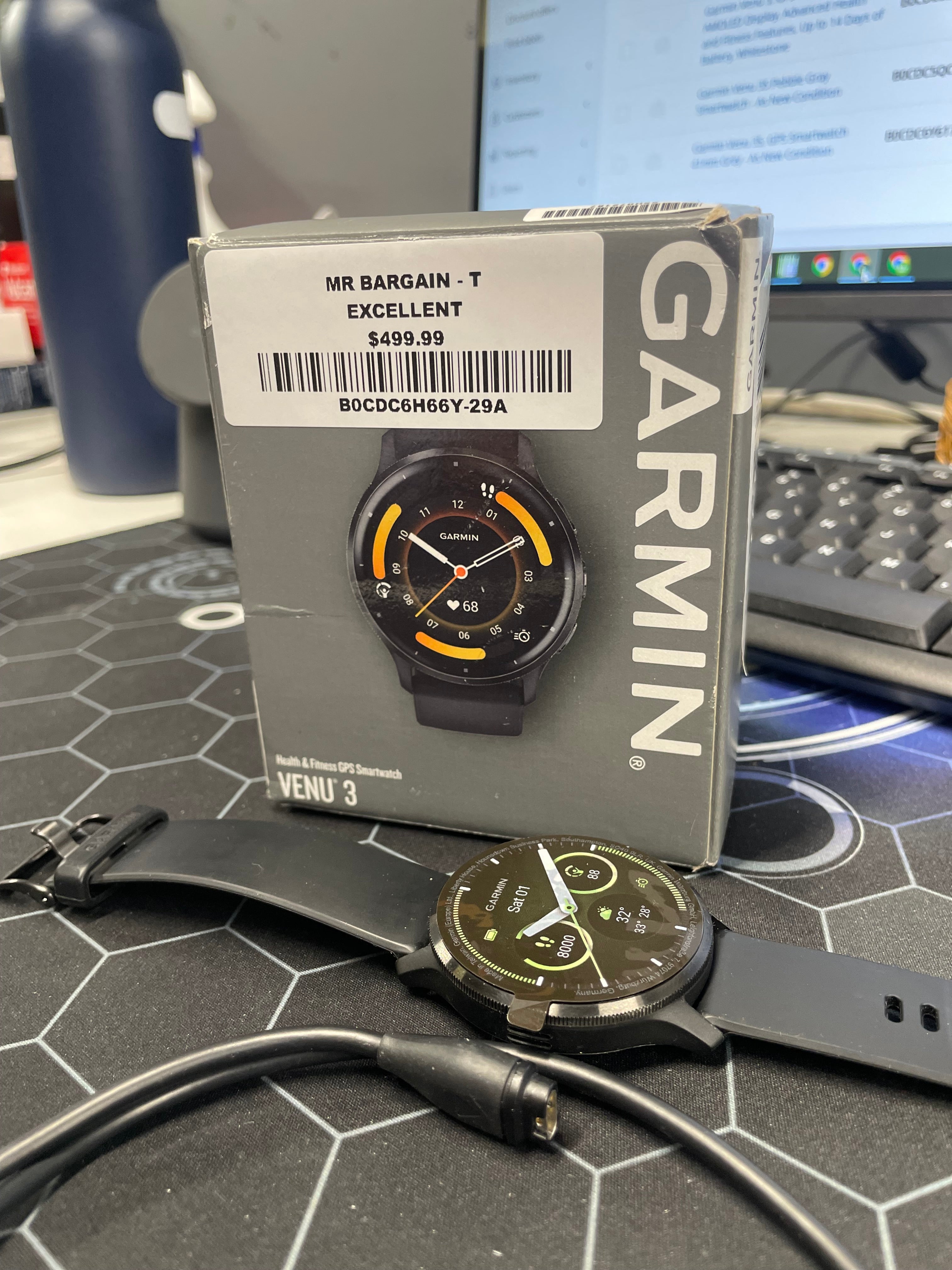 Garmin Venu 3 GPS Smartwatch AMOLED Display Health & Fitness Tracker Black – Excellent Condition GARMIN