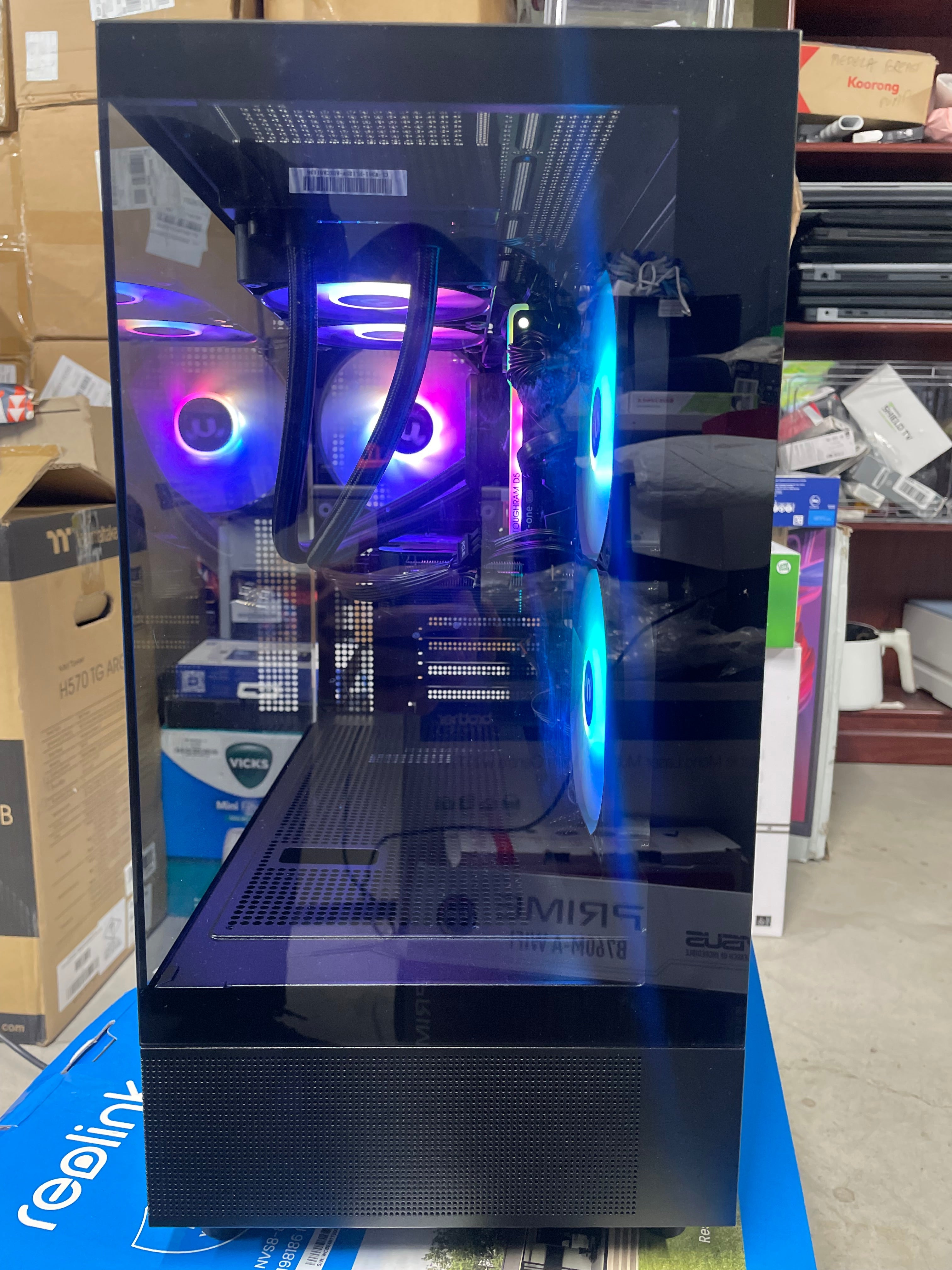 Thermaltake Horizon Gaming PC i5-14400F RTX 4060 32GB RGB RAM 1TB SSD WiFi – As New THERMALTAKE