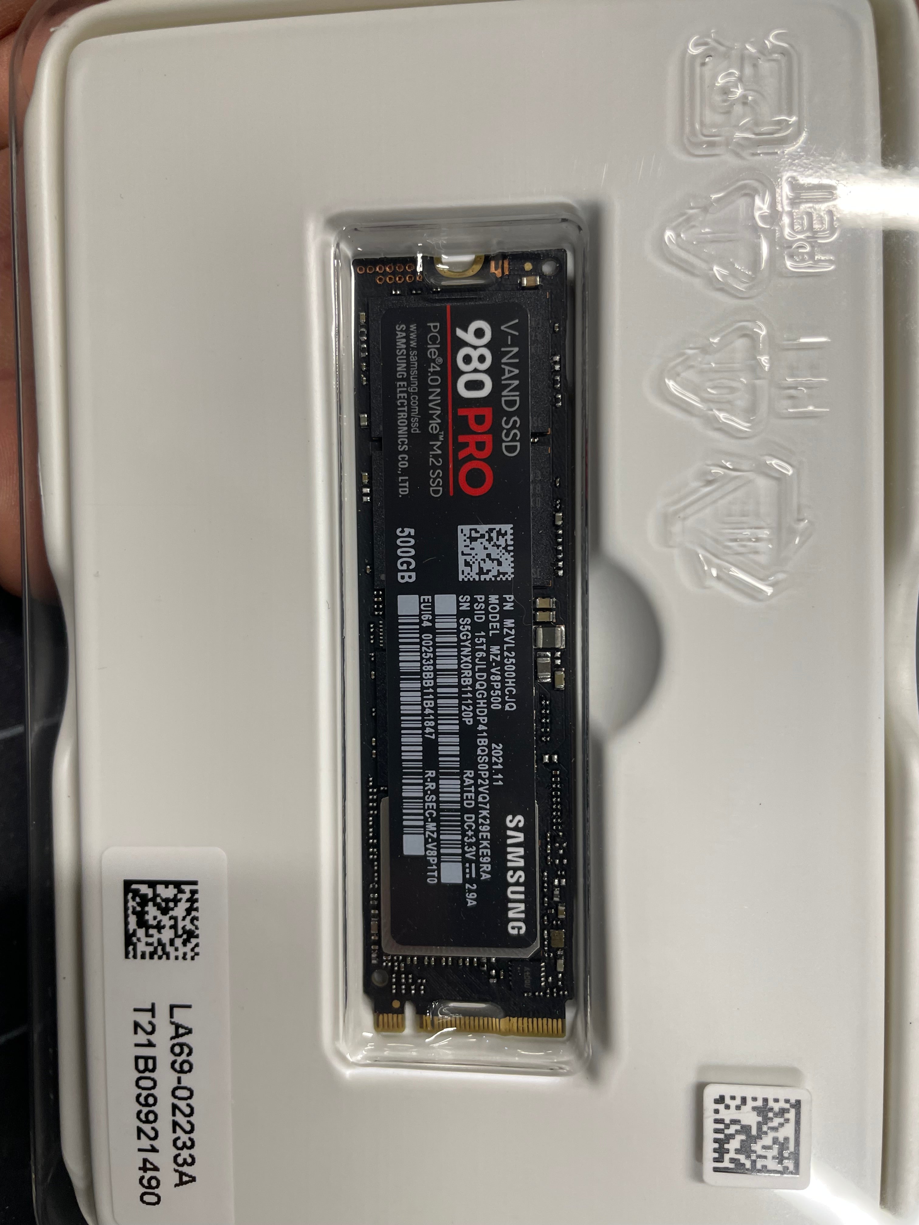 Samsung 980 PRO 500GB PCIe 4.0 NVMe M.2 SSD MZ-V8P500BW – As New Condition Samsung