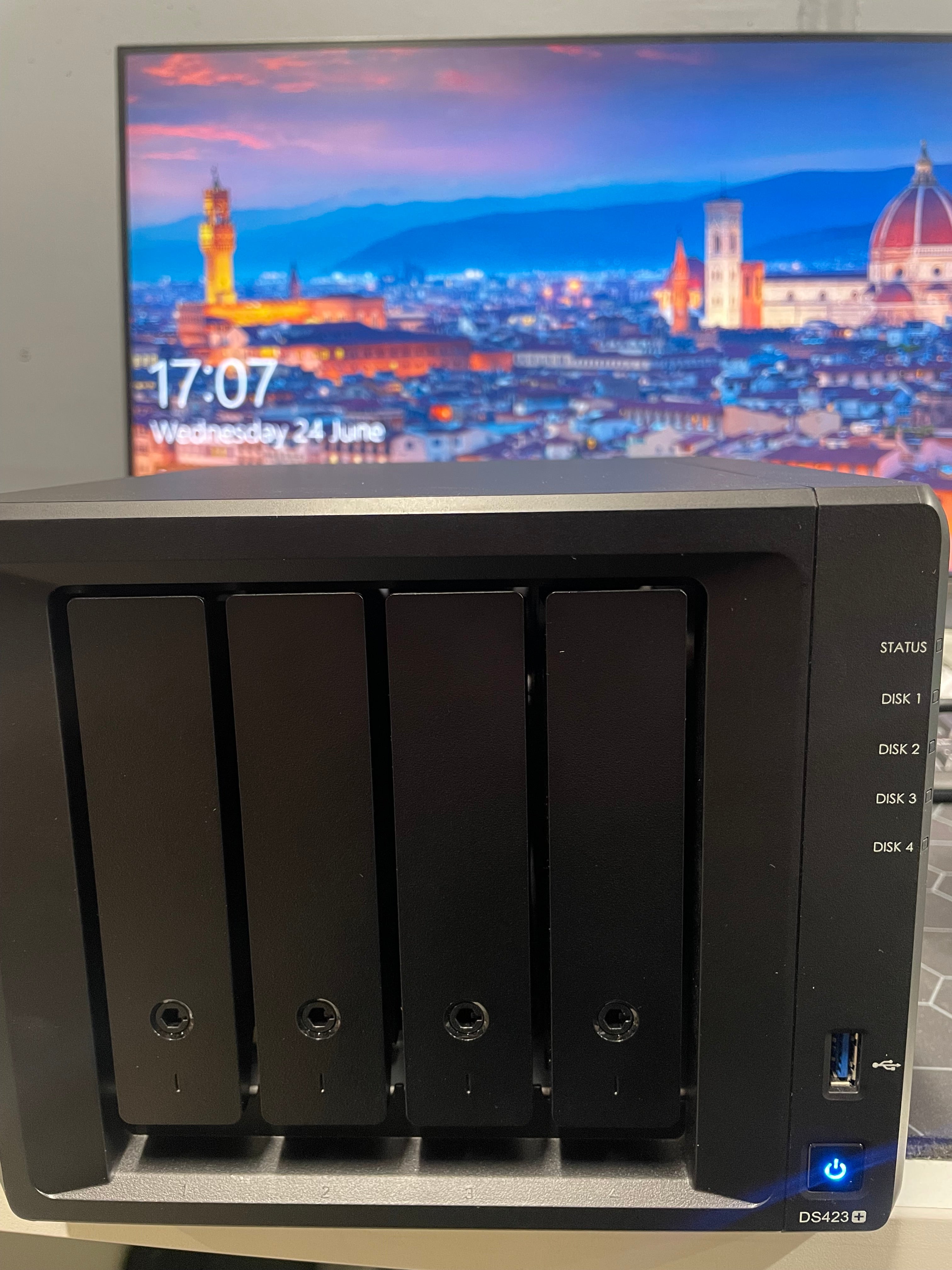 Synology DiskStation DS423+ 4-Bay NAS Intel Celeron J4125 2GB RAM – As New Synology