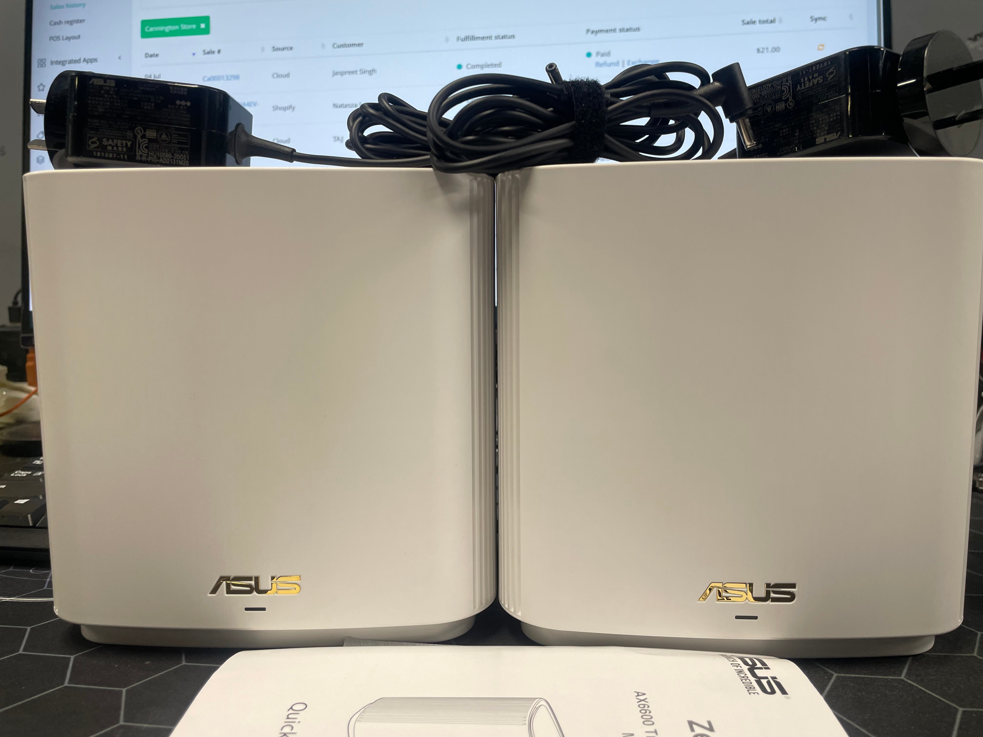 ASUS ZenWiFi XT8 AX6600 Tri-Band Mesh WiFi 6 System 2-Pack White – Excellent Condition ASUS