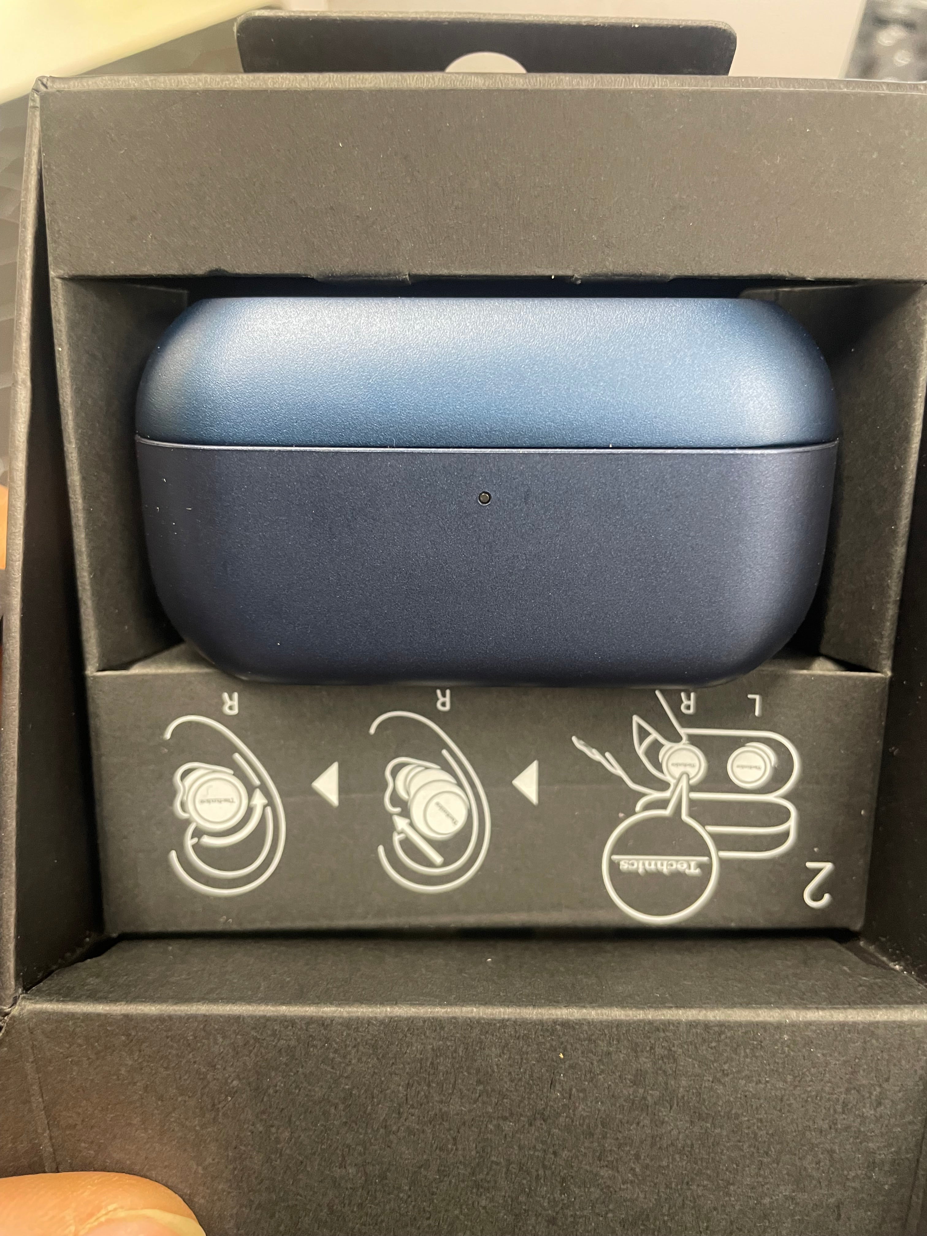 Technics EAH-AZ100 True Wireless Noise Cancelling Earbuds Blue – As New Technics