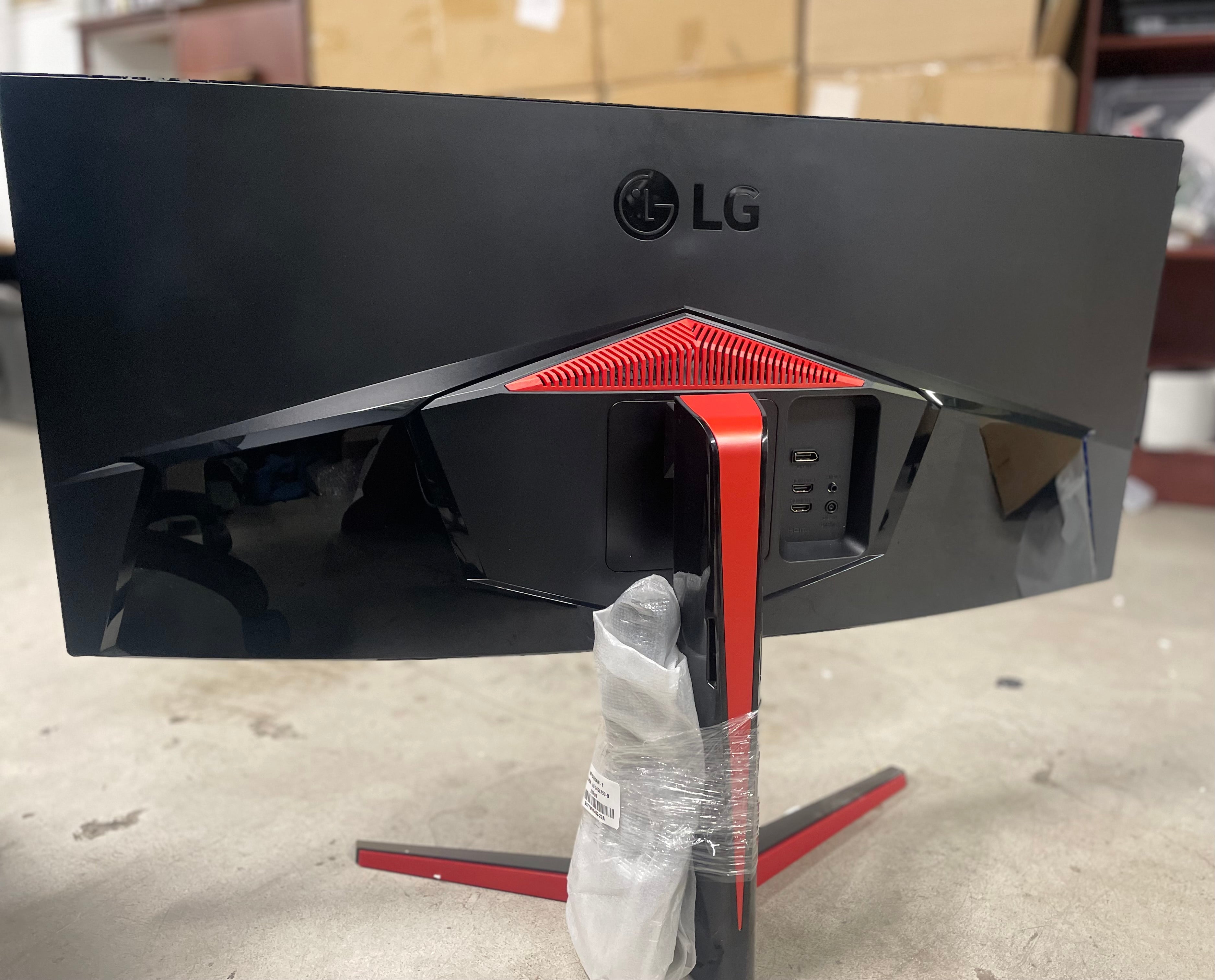 LG UltraGear 34GL750 34" Curved Gaming Monitor 144Hz IPS WFHD – As New LG