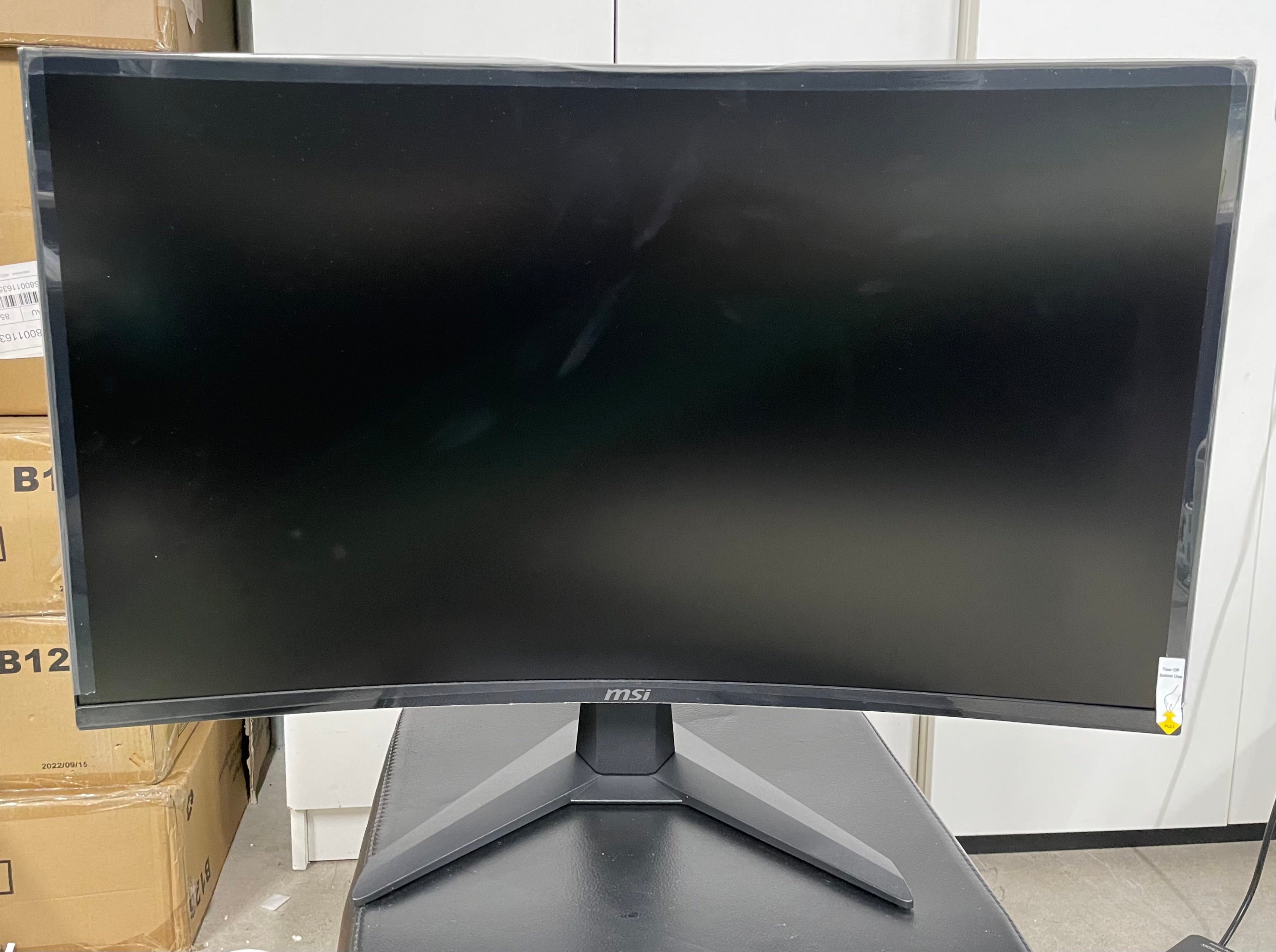 MSI MAG 32C6 32" Curved Gaming Monitor 180Hz FHD 1500R – As New MSI