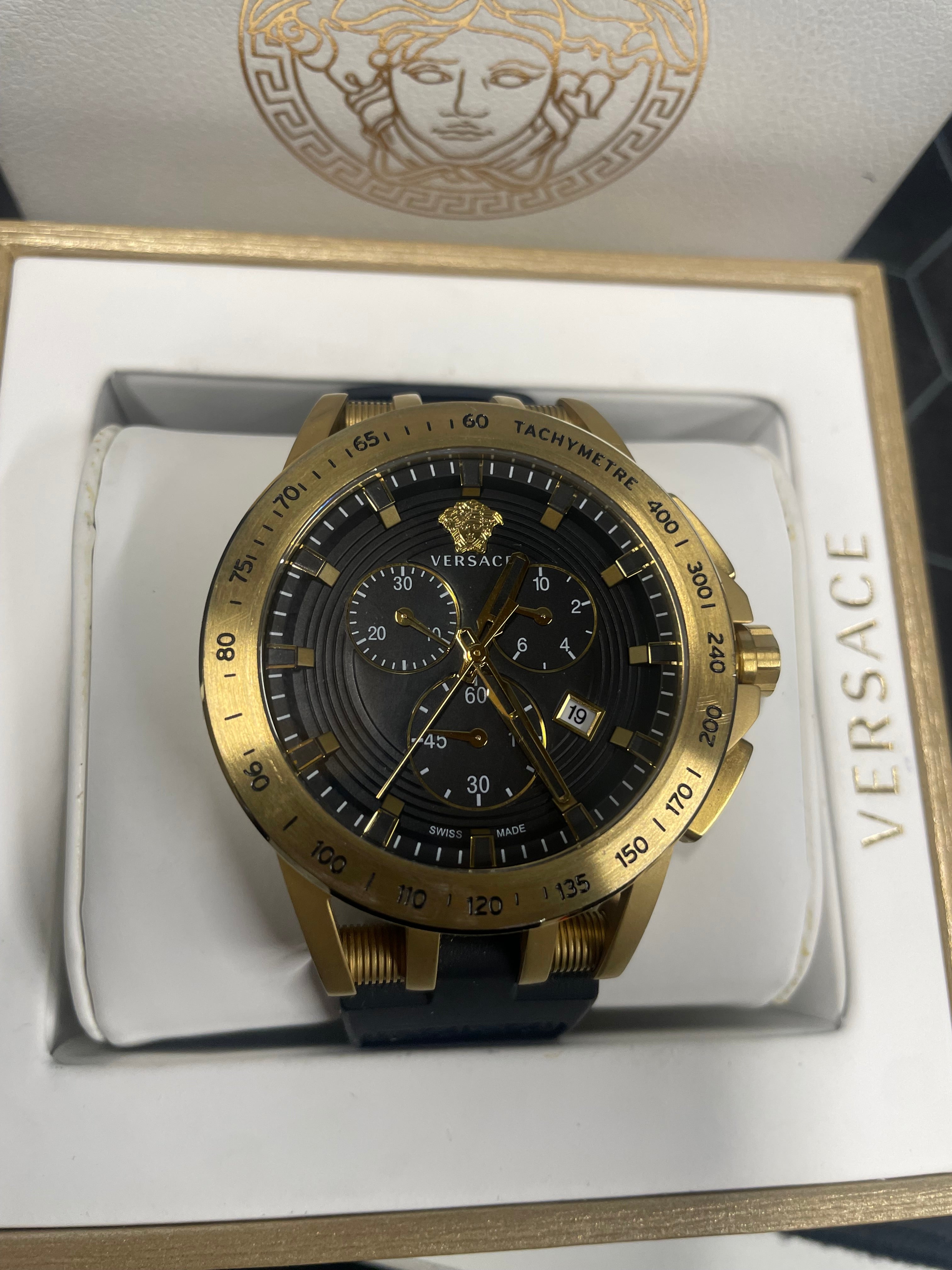 Versace Sport Tech VE3E00321 Men's Swiss Chronograph Watch 45mm – As New VERSACE