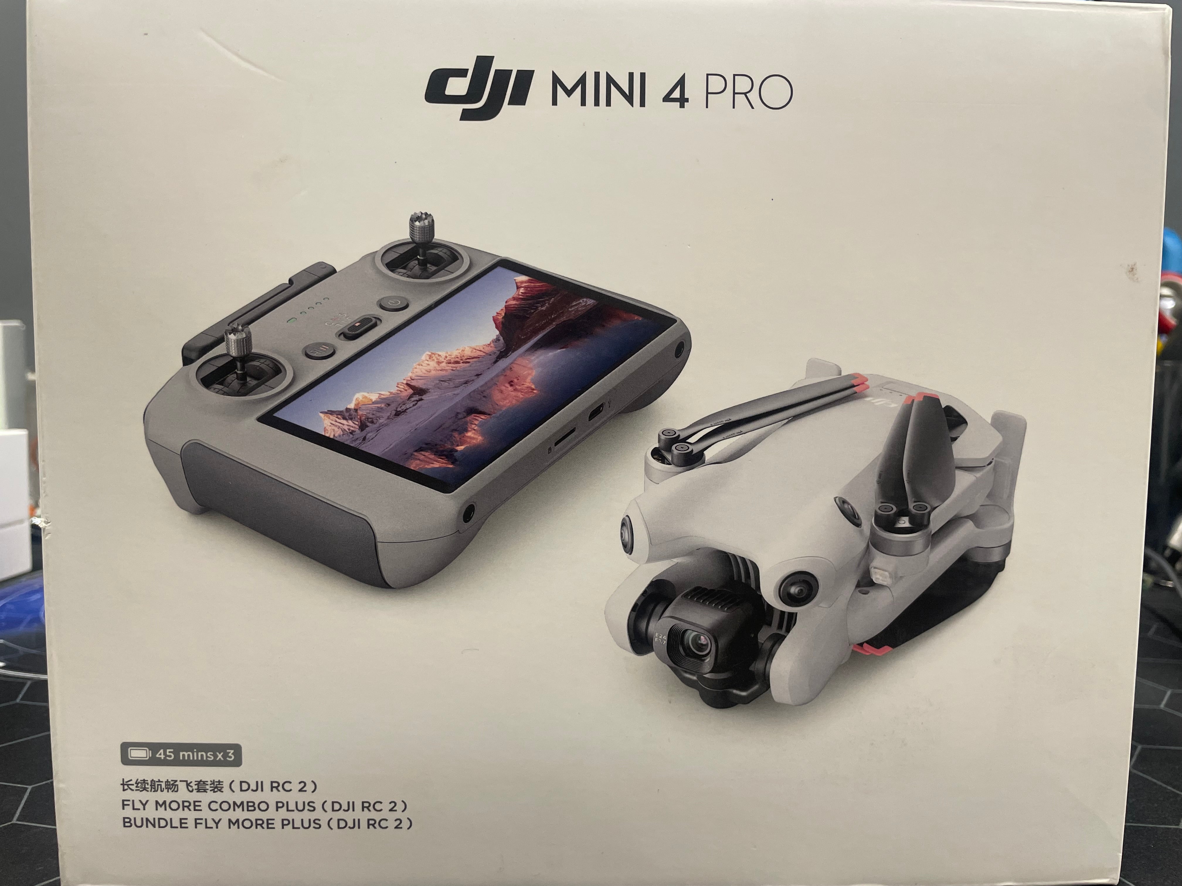 DJI Mini 4 Pro Fly More Combo 4K Camera Drone – Excellent Condition DJI