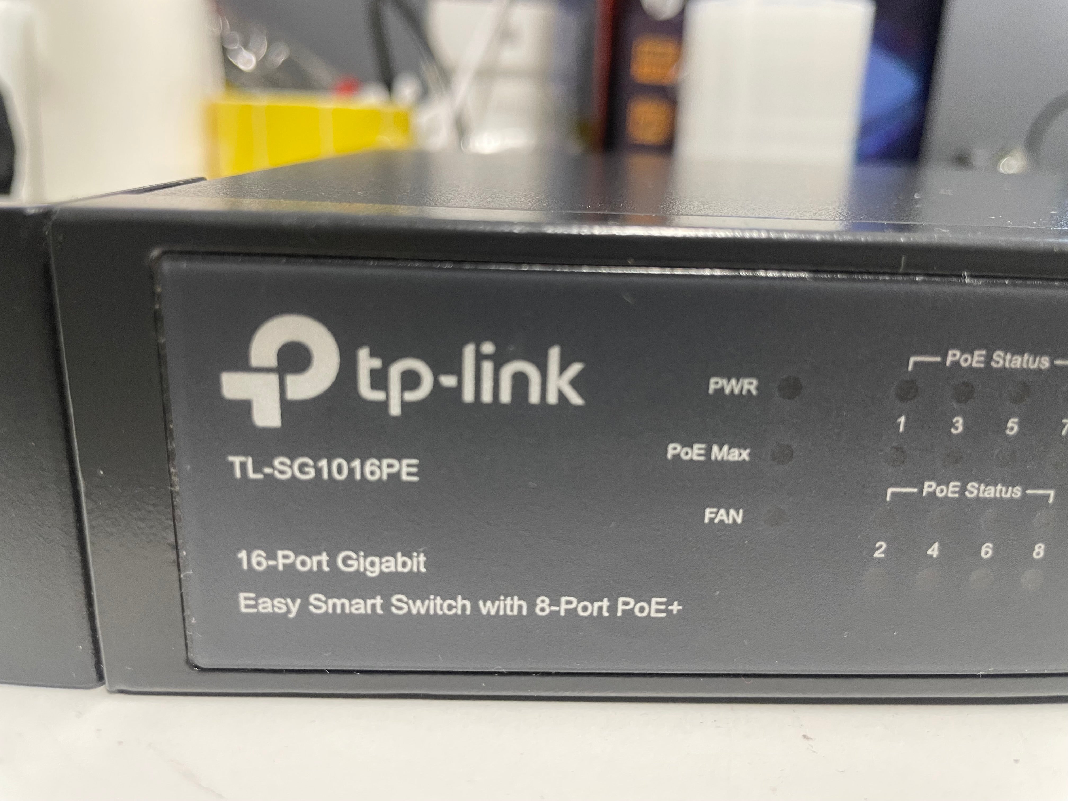 TP-Link TL-SG1016PE 16-Port Gigabit Easy Smart PoE Switch 150W – Excellent Condition TP-LINK
