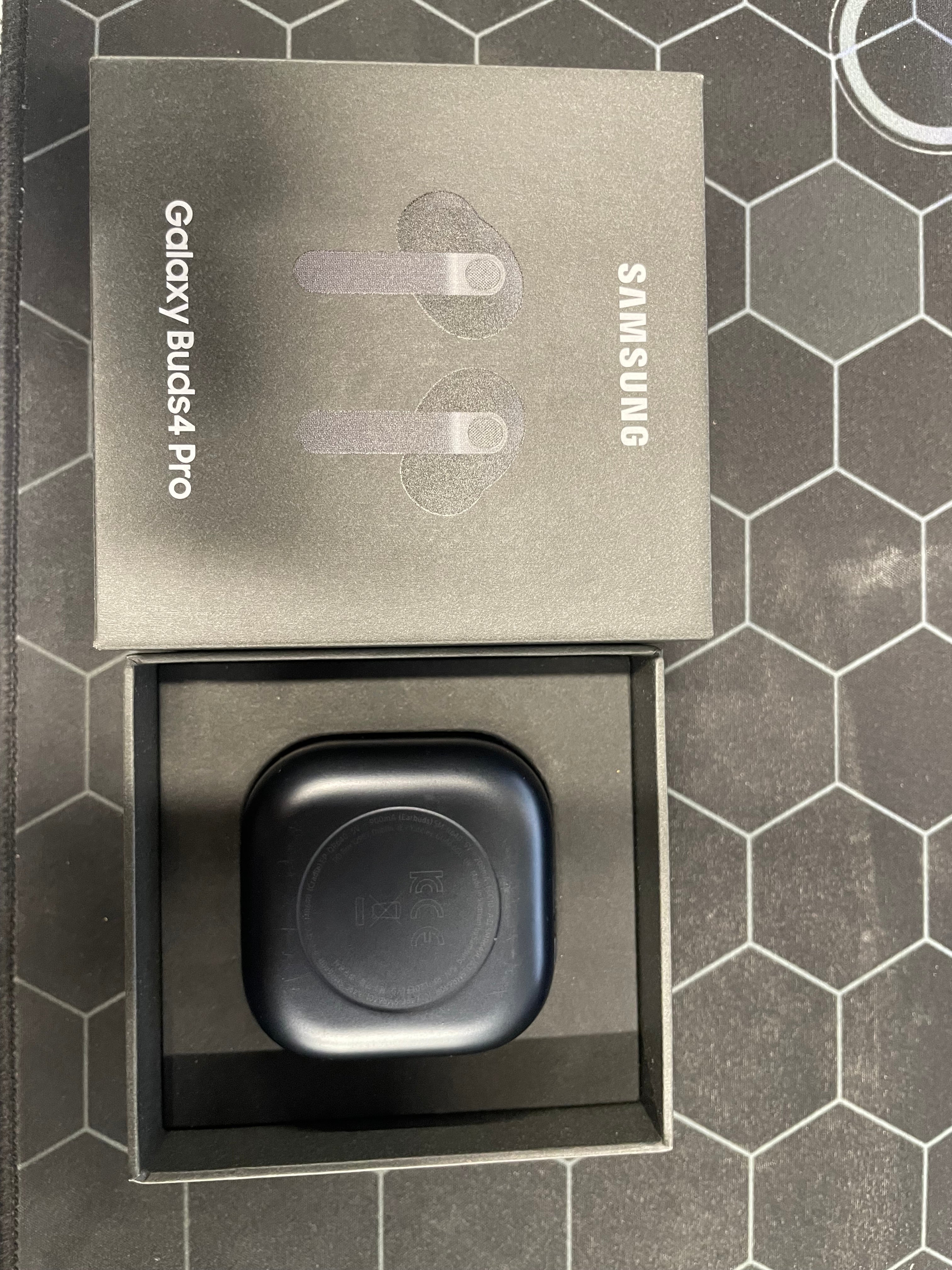 Samsung Galaxy Buds4 Pro Wireless Earbuds - Black - Good - Refurbished Samsung