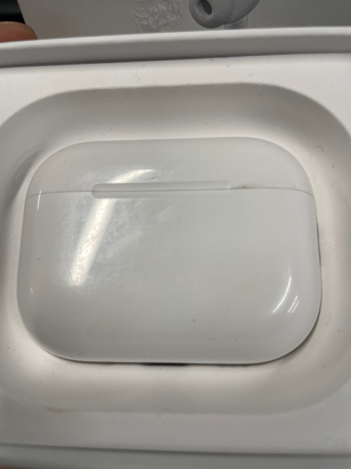 Apple AirPods Pro 3 - Good - Refurbished APPLE