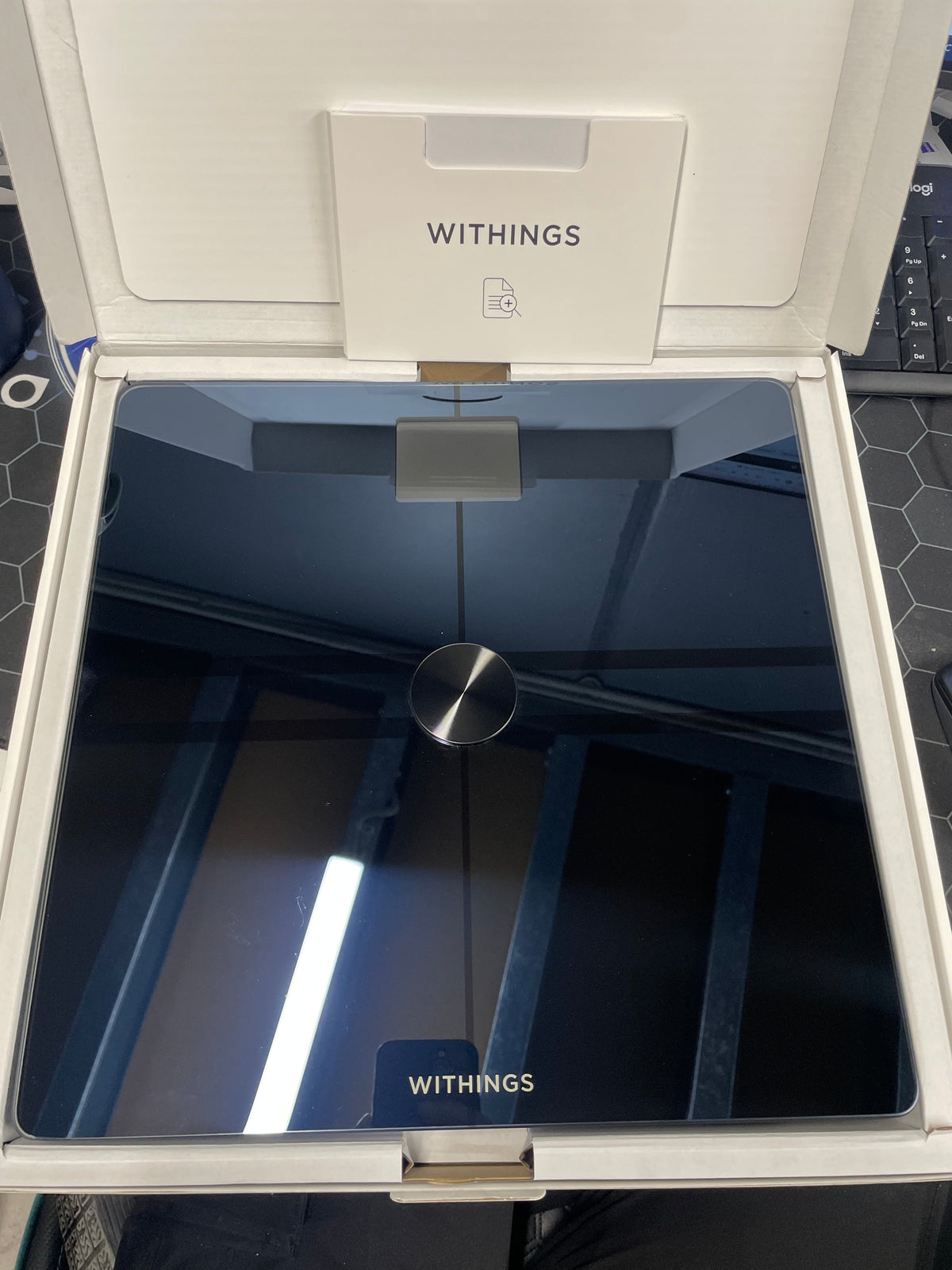 WITHINGS Body Comp - Scale for Weight and Complete Analysis, Wi-Fi & Bluetooth With Colour Screen, Digital Scale With Accurate Visceral Fat, Heart Health - Compatible With Apple Health - Excellent - Refurbished WITHINGS