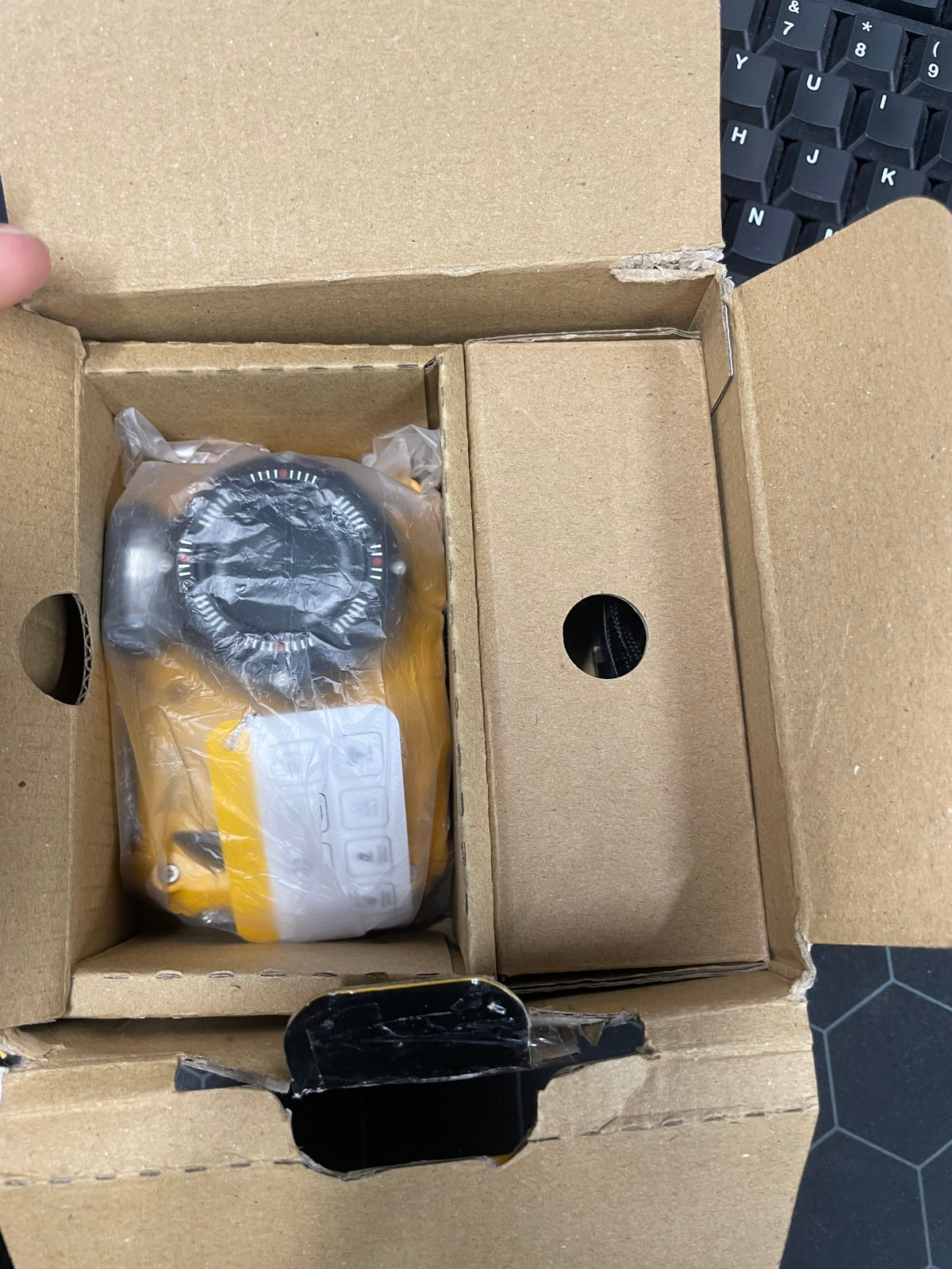 Kodak PIXPRO WPZ2 Digital Camera Yellow - Excellent - Faulty Flash - Refurbished KODAK