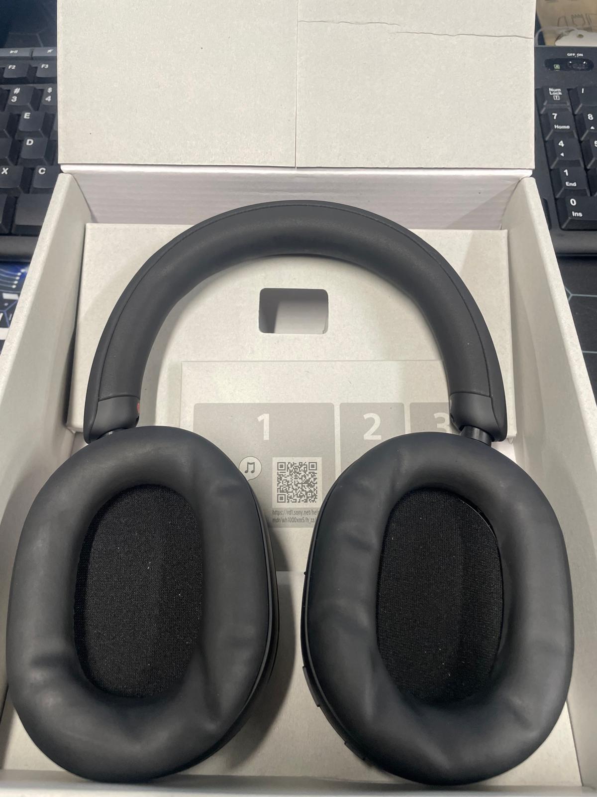 Sony WH-1000XM5SA Wireless Noise Cancelling Over-Ear Headphones Black - As New - Refurbished SONY