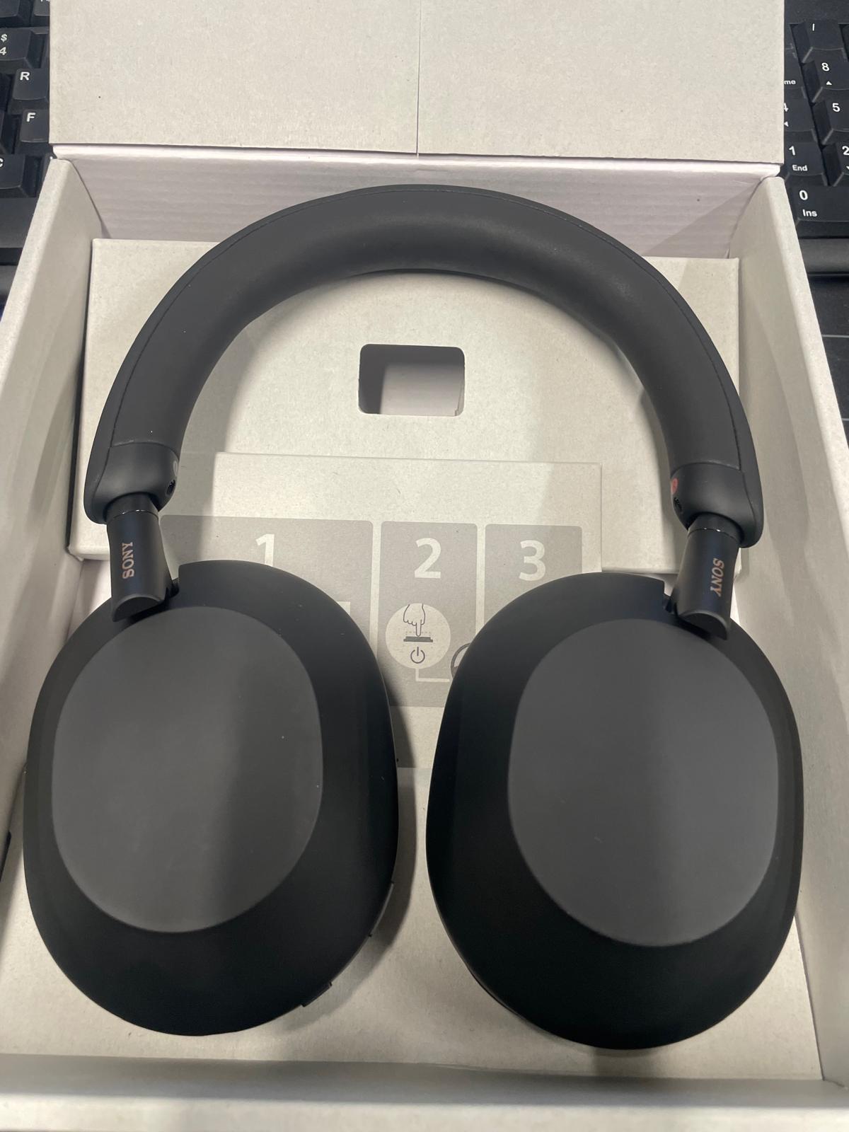 Sony WH-1000XM5SA Wireless Noise Cancelling Over-Ear Headphones Black - As New - Refurbished SONY