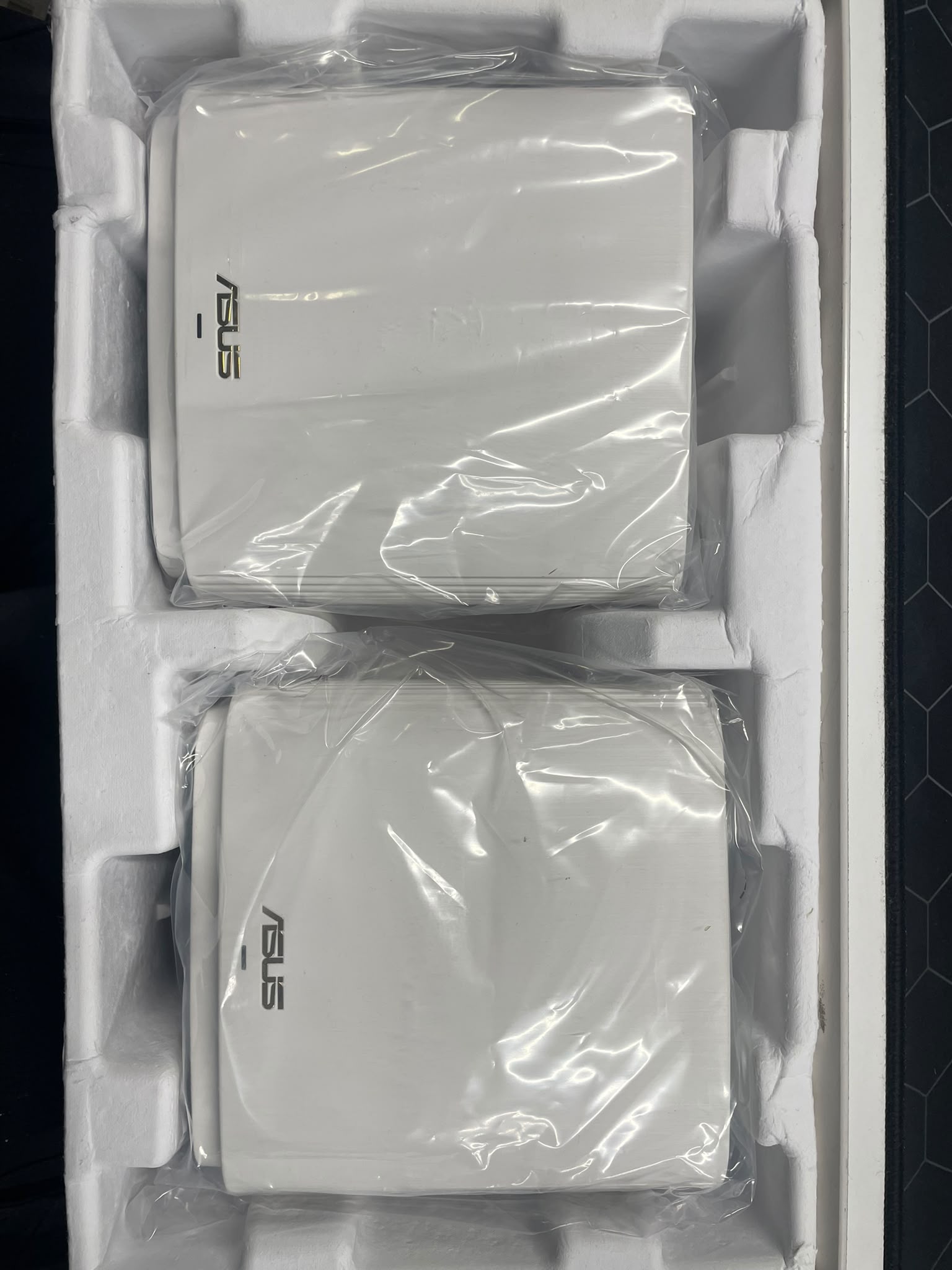 ASUS ZenWiFi XT8 AX6600 Tri-Band Mesh WiFi 6 System 2-Pack White – As New ASUS