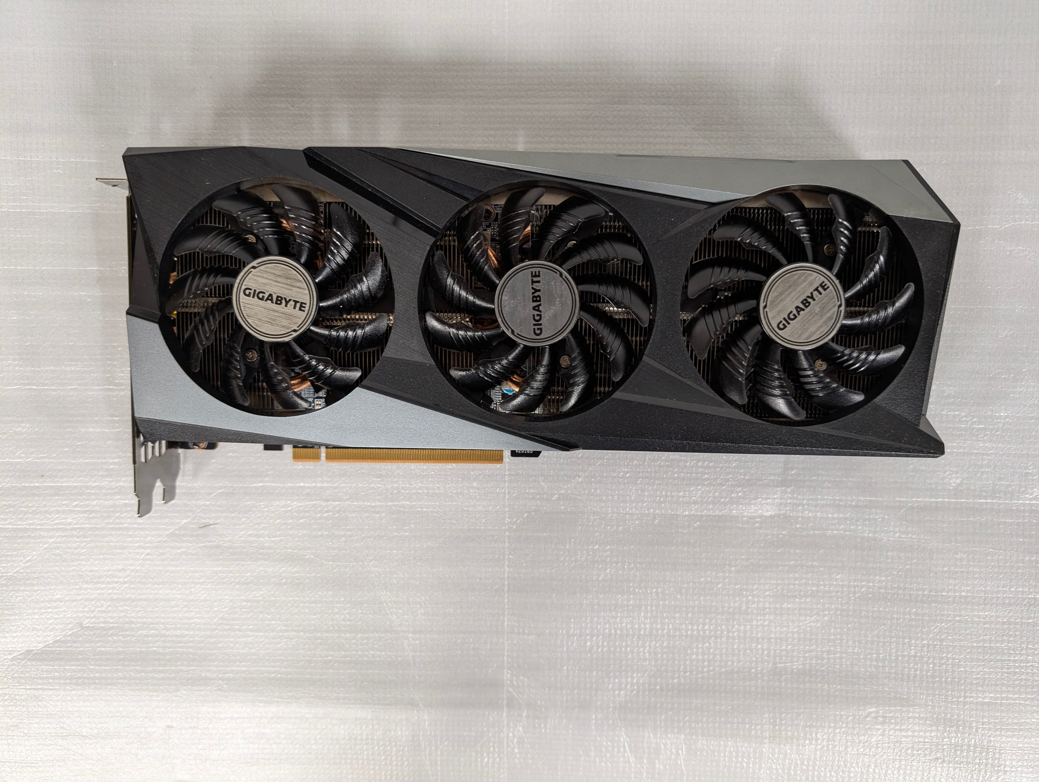 Gigabyte Radeon RX 6600 XT GAMING OC PRO 8GB GDDR6 Graphics Card PCIe 4.0 – As New GIGABYTE