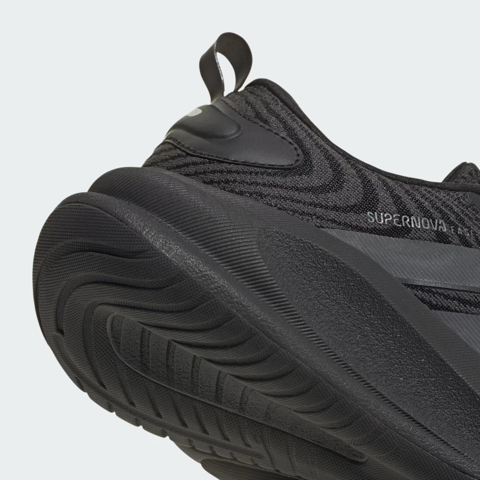 SUPERNOVA EASE 2 W RUNNING SHOES, 8 US/ EU 40 ADIDAS