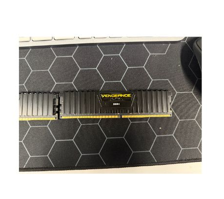 Corsair Vengeance LPX 32GB (2x16GB) DDR4 3600MHz  Desktop Gaming Memory Black (CMK32GX4M2D3600C18) - As new Condition CORSAIR
