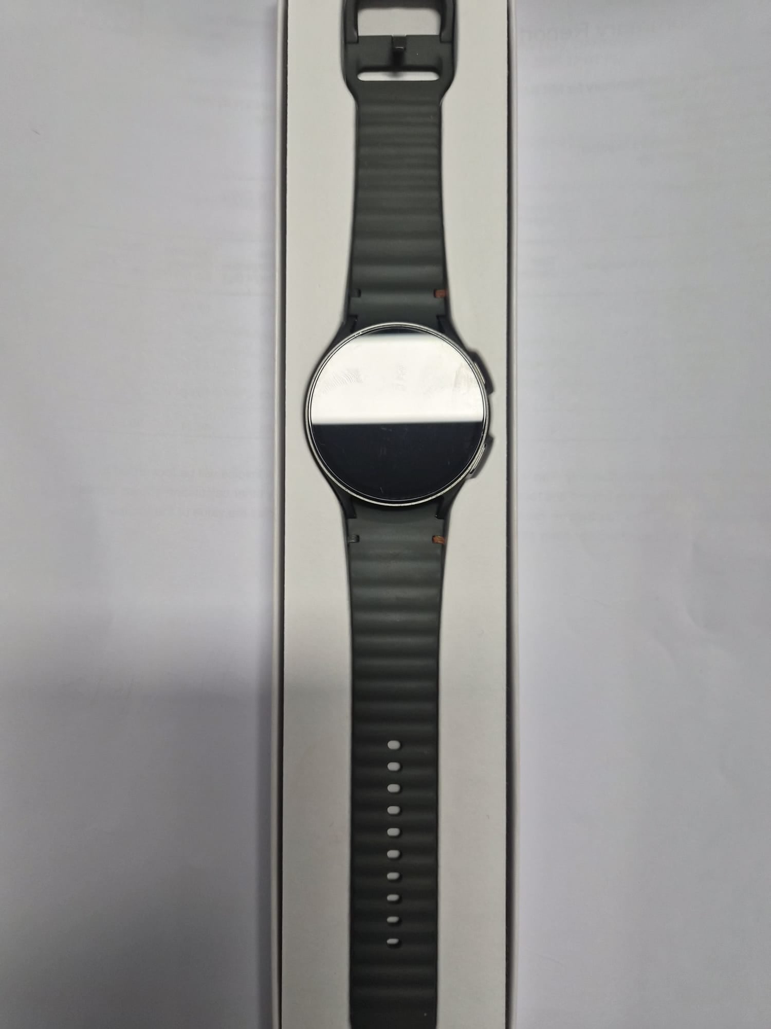 Samsung Galaxy Watch7 – 44 mm GPS Green Very Good Condition Apple